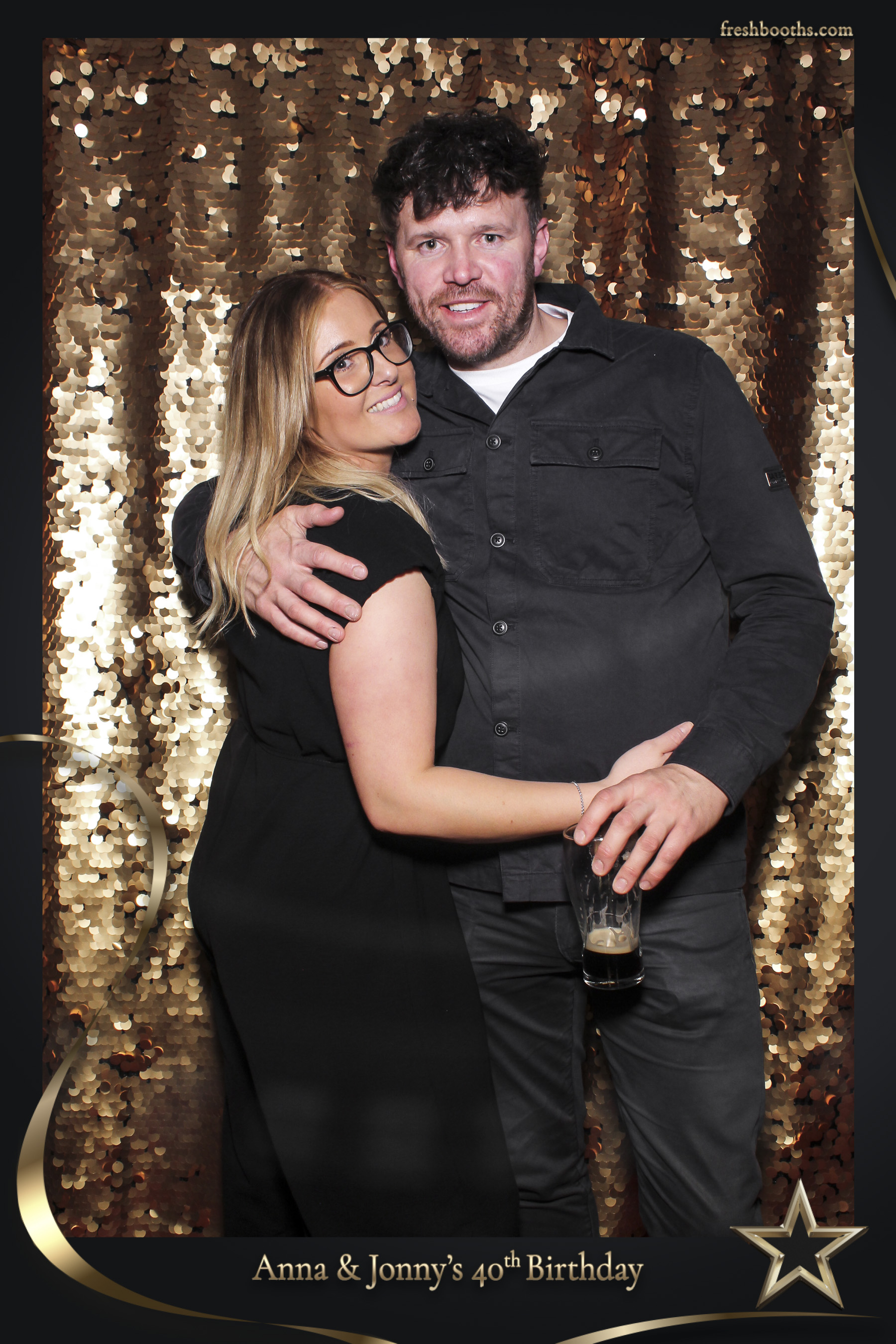 Jonny & Anna 40th | View more photos from the event at gallery.freshbooths.com/u/FreshBooths/Jonny-Anna-40th