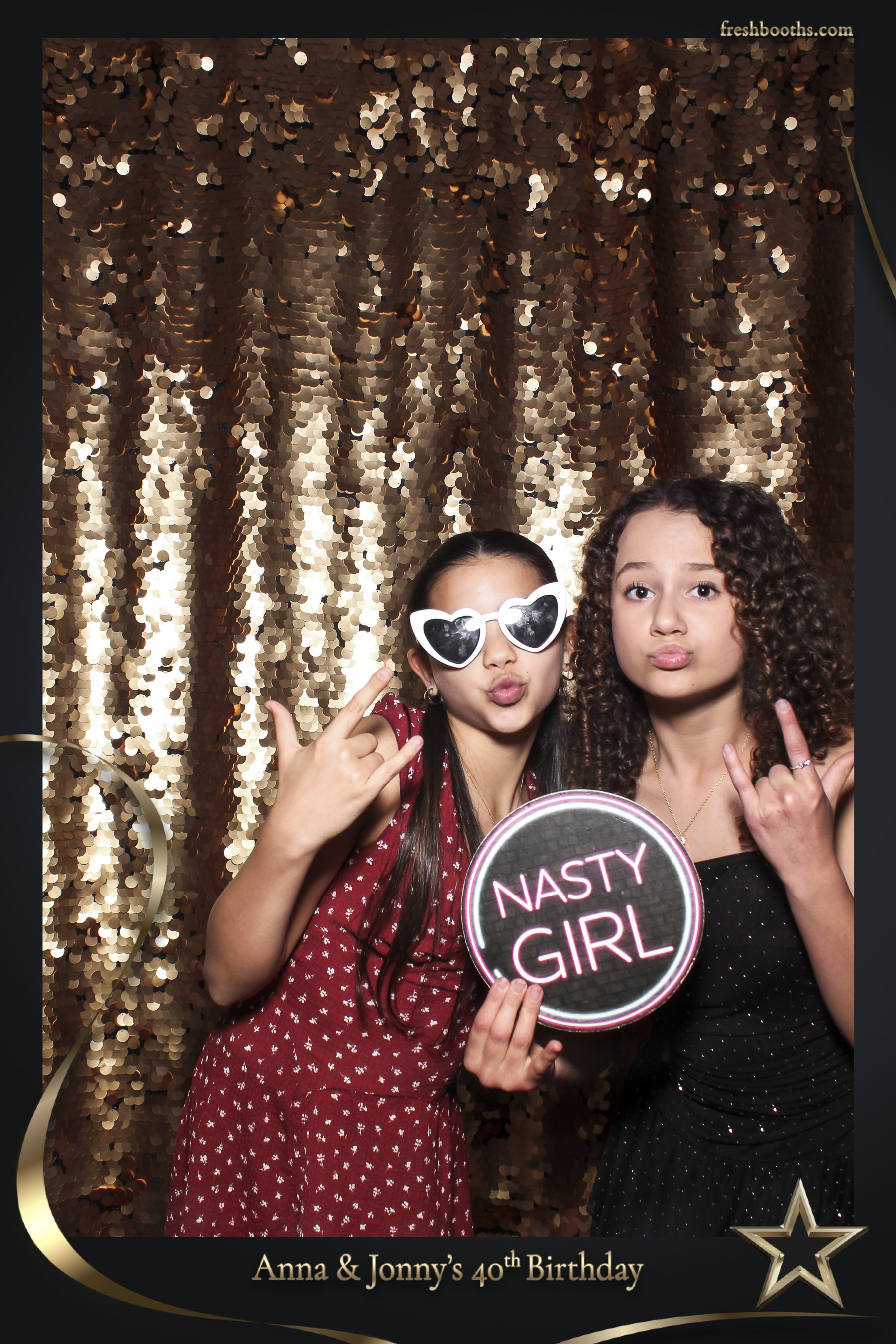 Jonny & Anna 40th | View more photos from the event at gallery.freshbooths.com/u/FreshBooths/Jonny-Anna-40th