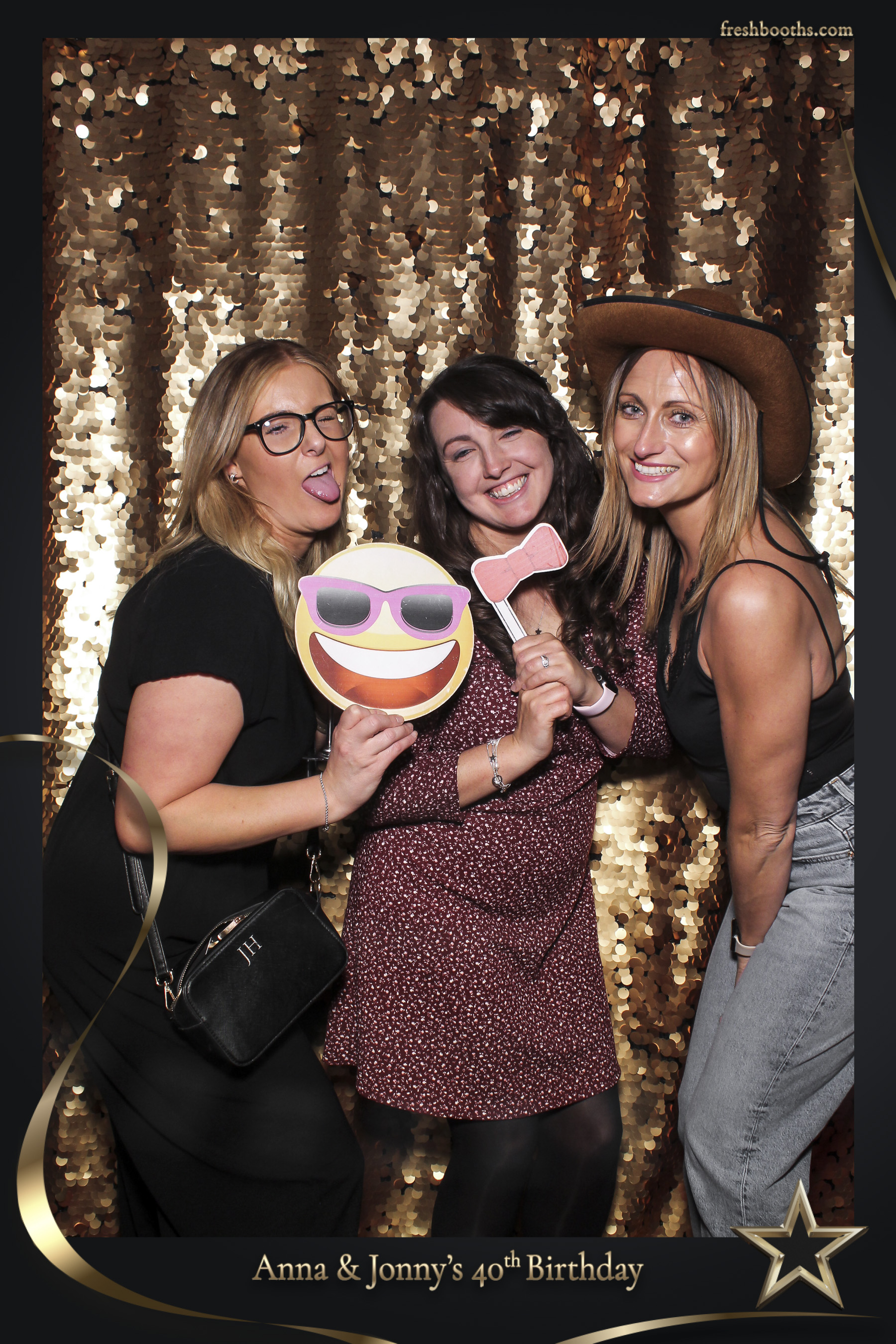 Jonny & Anna 40th | View more photos from the event at gallery.freshbooths.com/u/FreshBooths/Jonny-Anna-40th