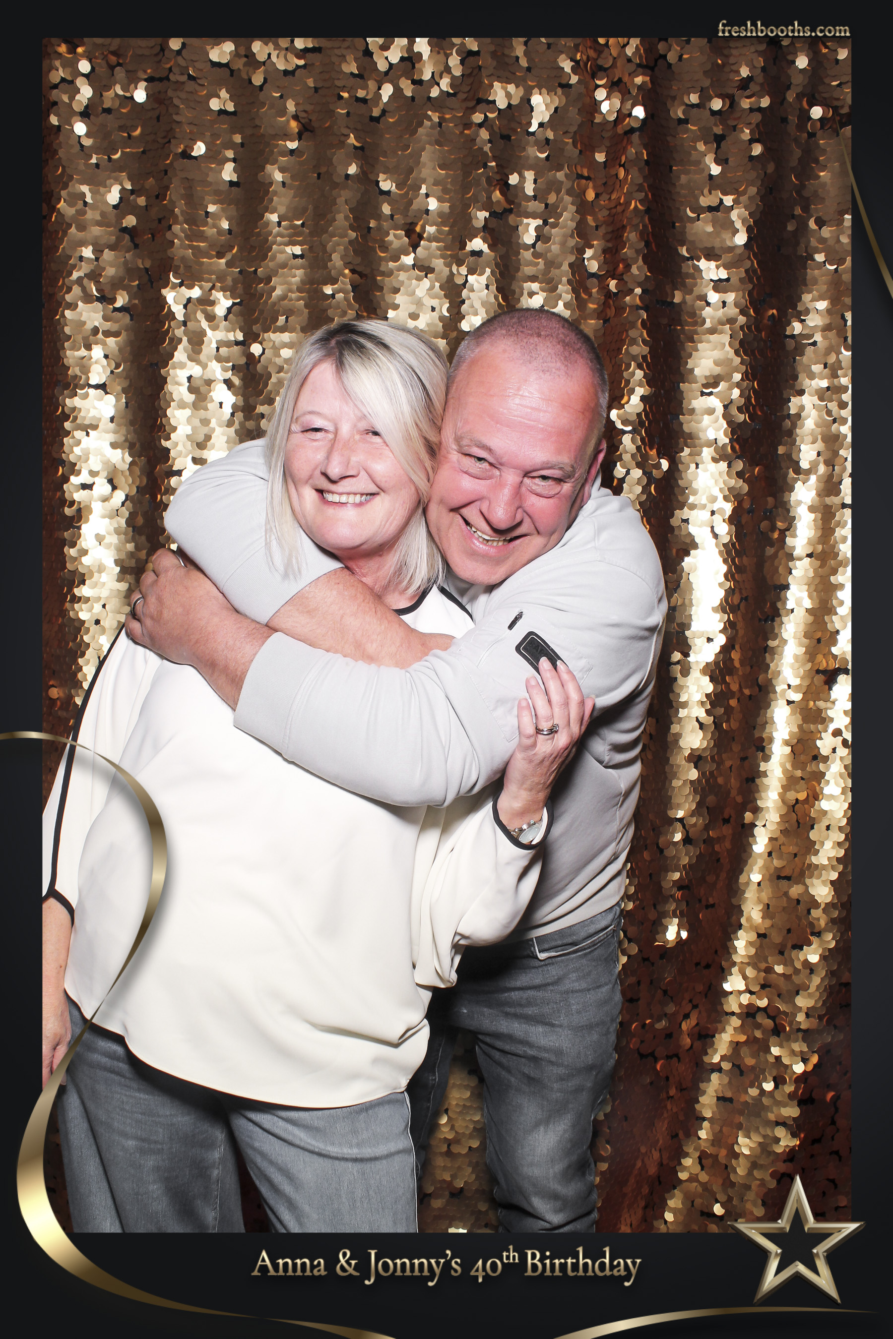 Jonny & Anna 40th | View more photos from the event at gallery.freshbooths.com/u/FreshBooths/Jonny-Anna-40th