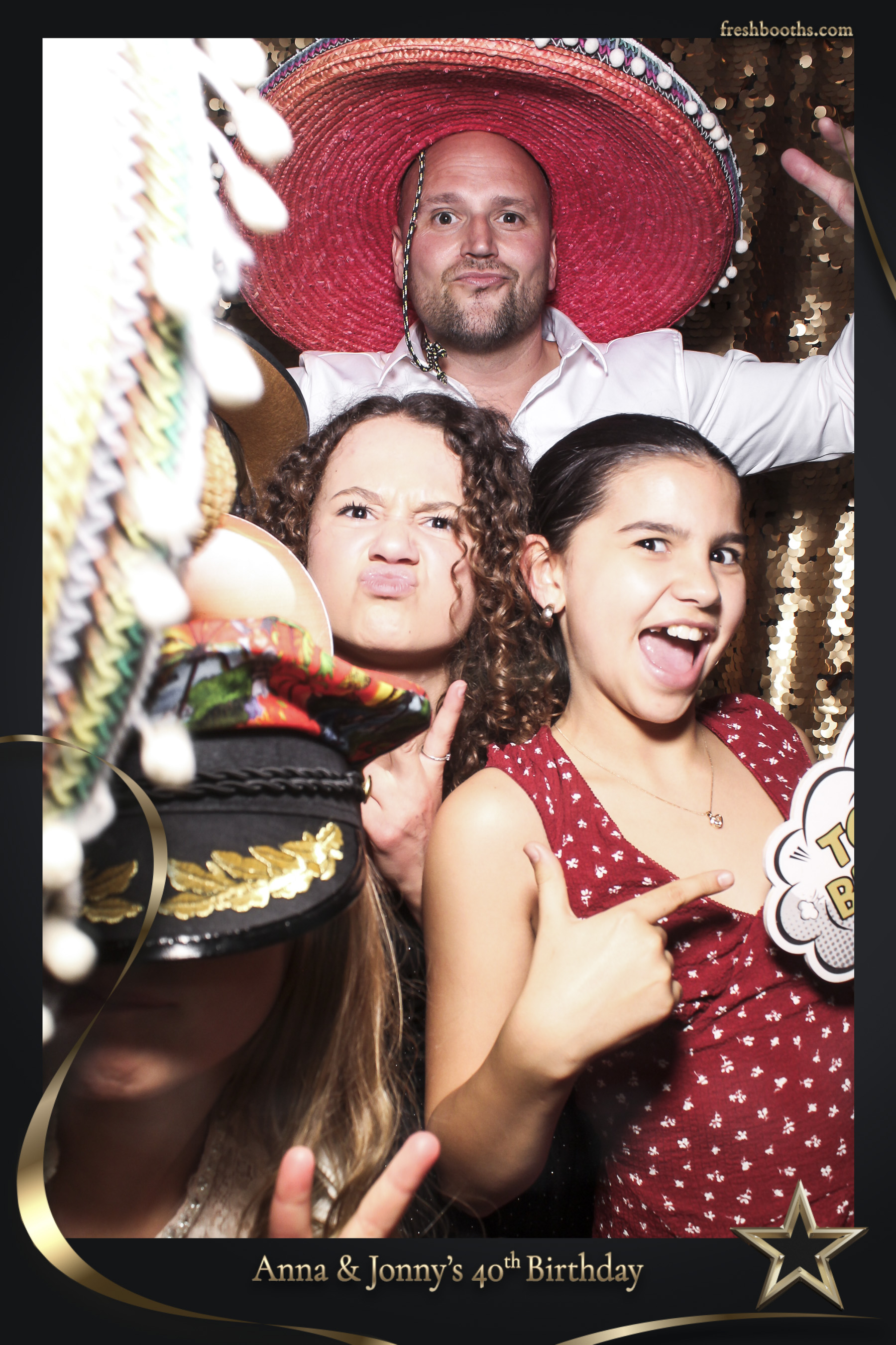 Jonny & Anna 40th | View more photos from the event at gallery.freshbooths.com/u/FreshBooths/Jonny-Anna-40th