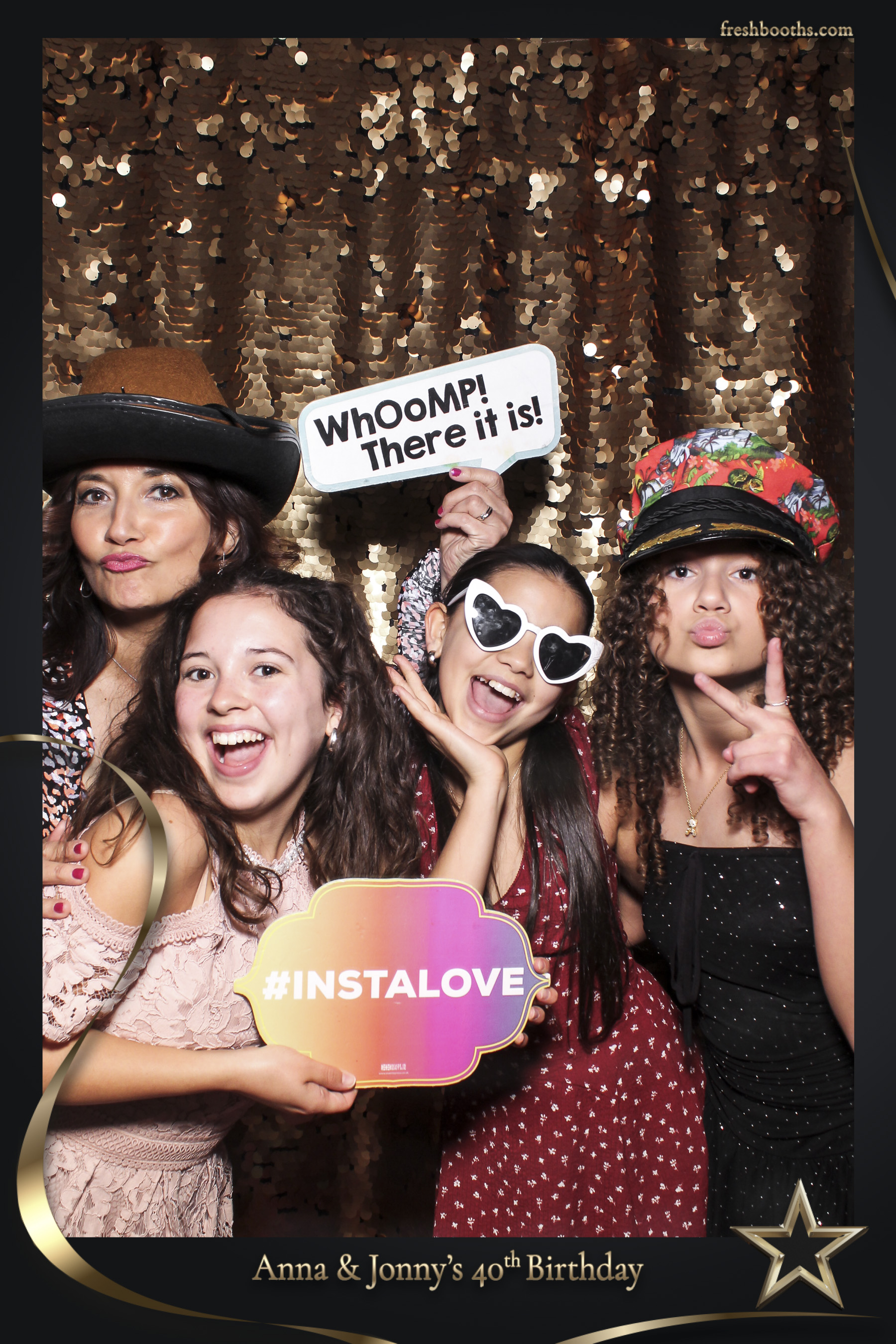 Jonny & Anna 40th | View more photos from the event at gallery.freshbooths.com/u/FreshBooths/Jonny-Anna-40th