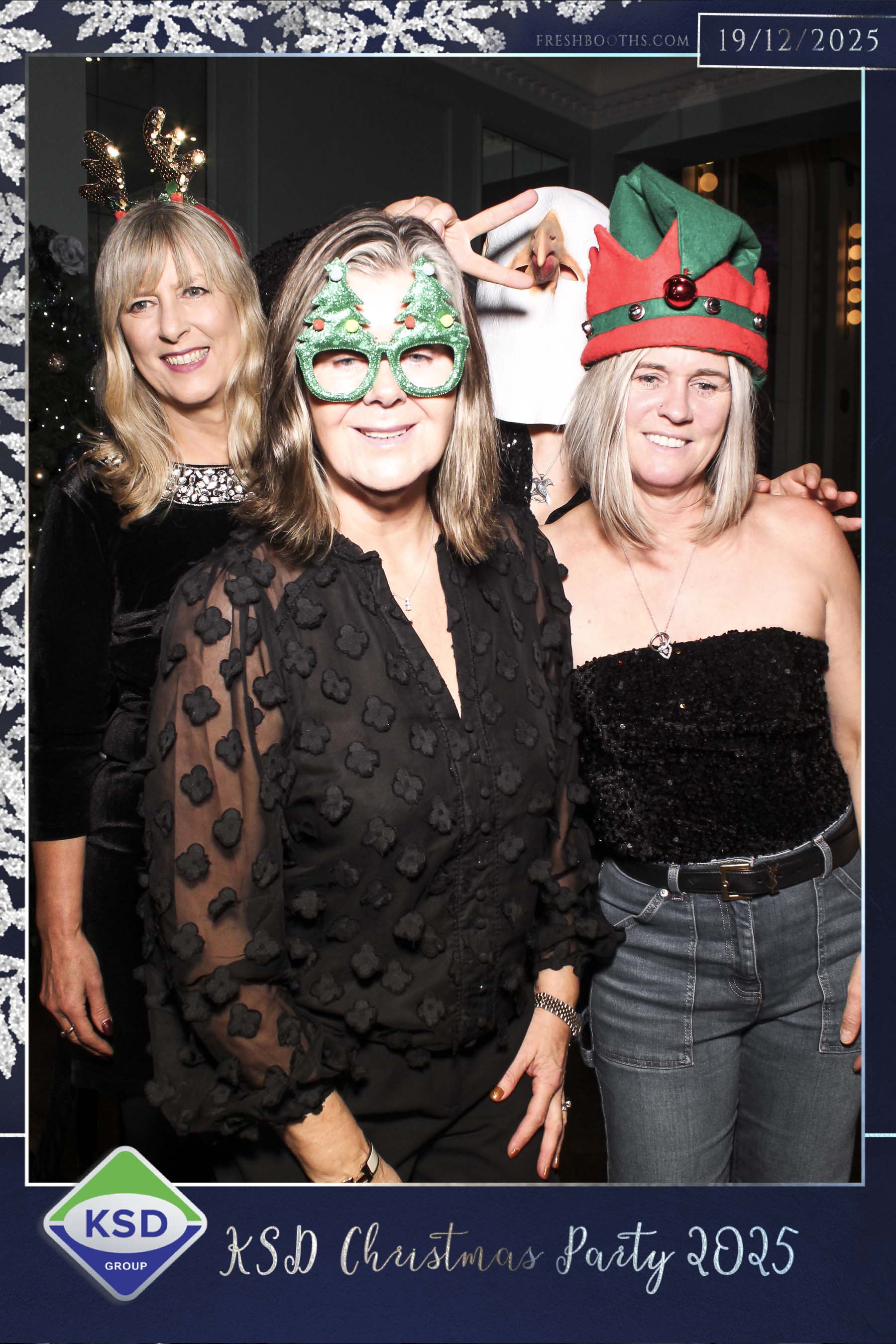 KSD Christmas Party 2025 | View more photos from the event at gallery.freshbooths.com/u/FreshBooths/KSD-Christmas-Party-2025