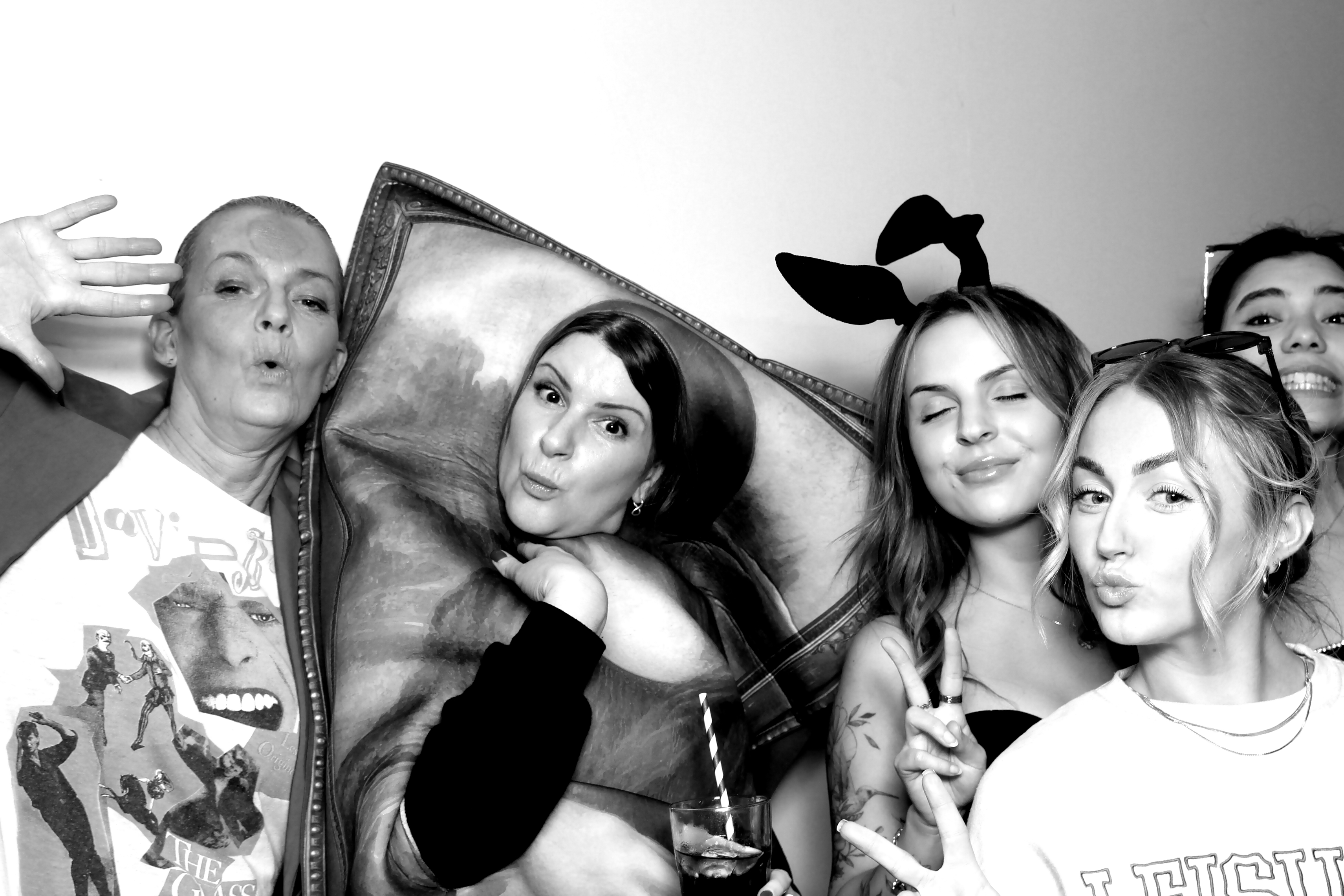 Sarah Birthday Party | View more photos from the event at gallery.freshbooths.com/u/FreshBooths/Sarah-Birthday-Party