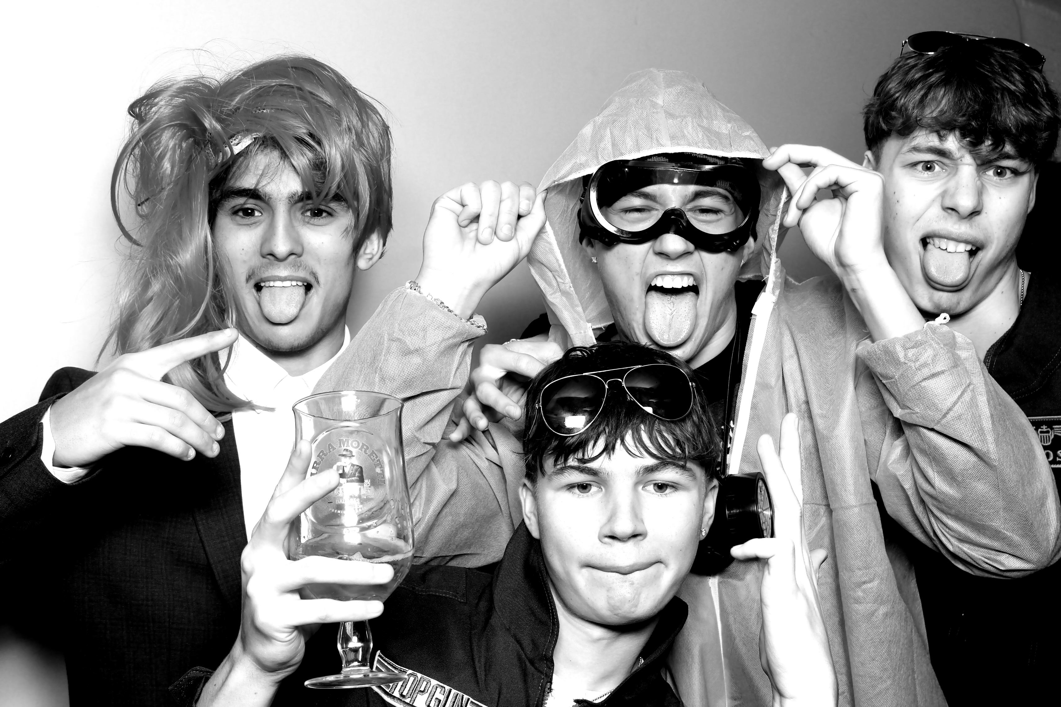 Sarah Birthday Party | View more photos from the event at gallery.freshbooths.com/u/FreshBooths/Sarah-Birthday-Party