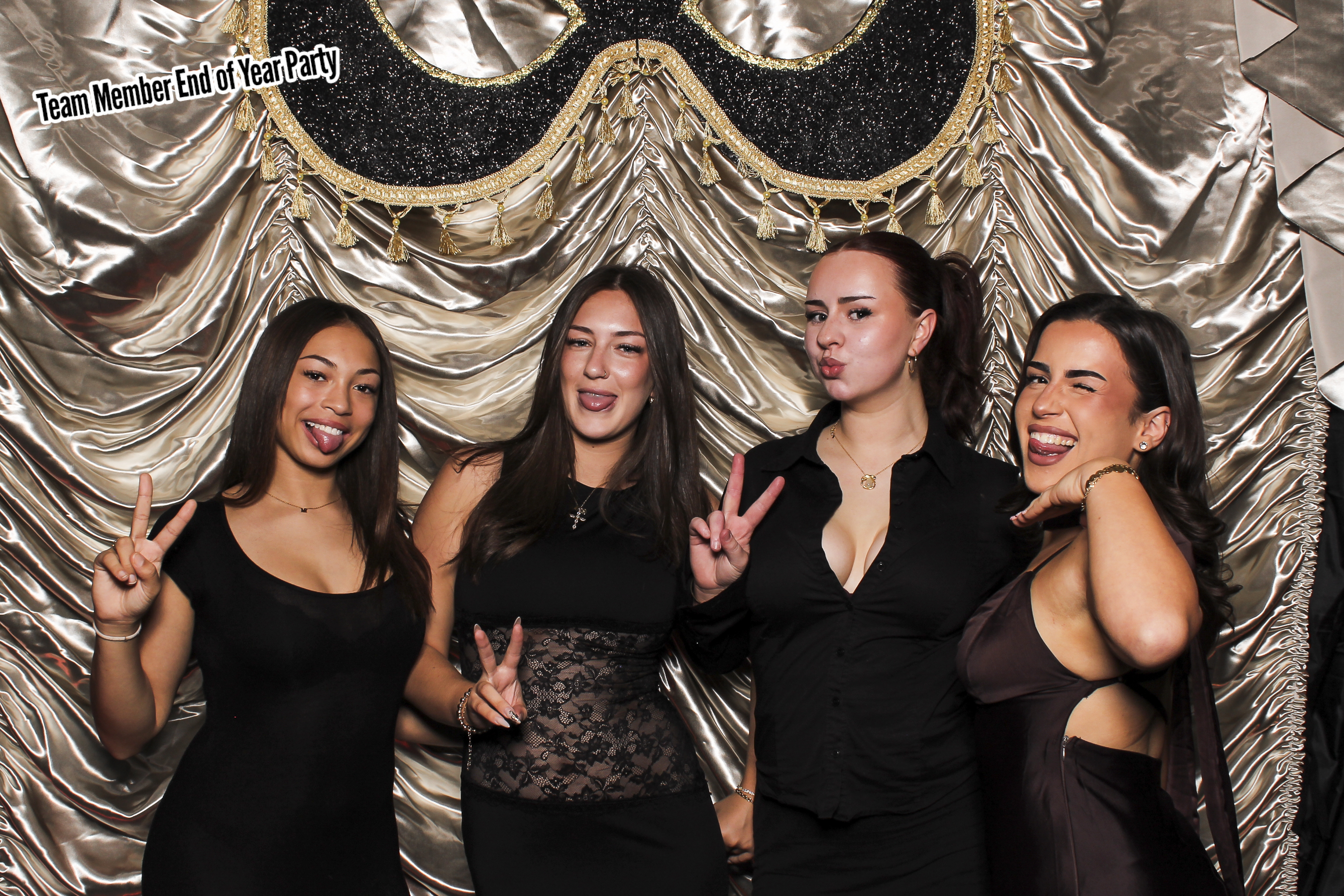Team Member Staff Party | View more photos from the event at gallery.freshbooths.com/u/FreshBooths/Team-Member-Staff-Party