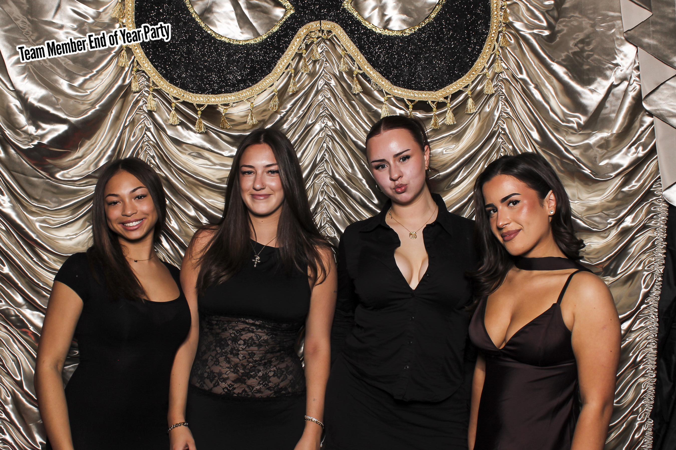 Team Member Staff Party | View more photos from the event at gallery.freshbooths.com/u/FreshBooths/Team-Member-Staff-Party