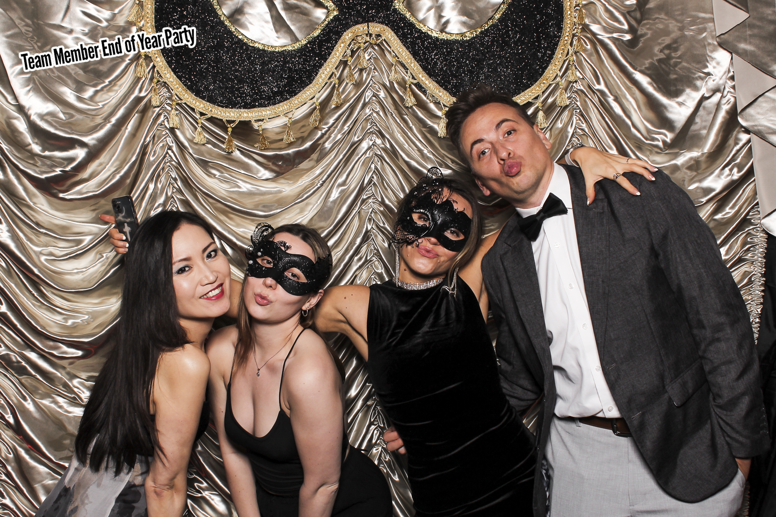 Team Member Staff Party | View more photos from the event at gallery.freshbooths.com/u/FreshBooths/Team-Member-Staff-Party