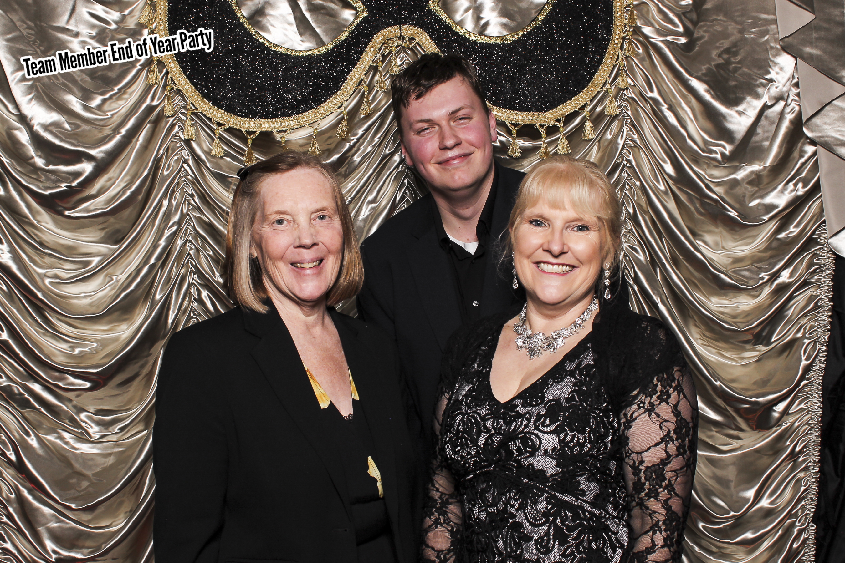 Team Member Staff Party | View more photos from the event at gallery.freshbooths.com/u/FreshBooths/Team-Member-Staff-Party