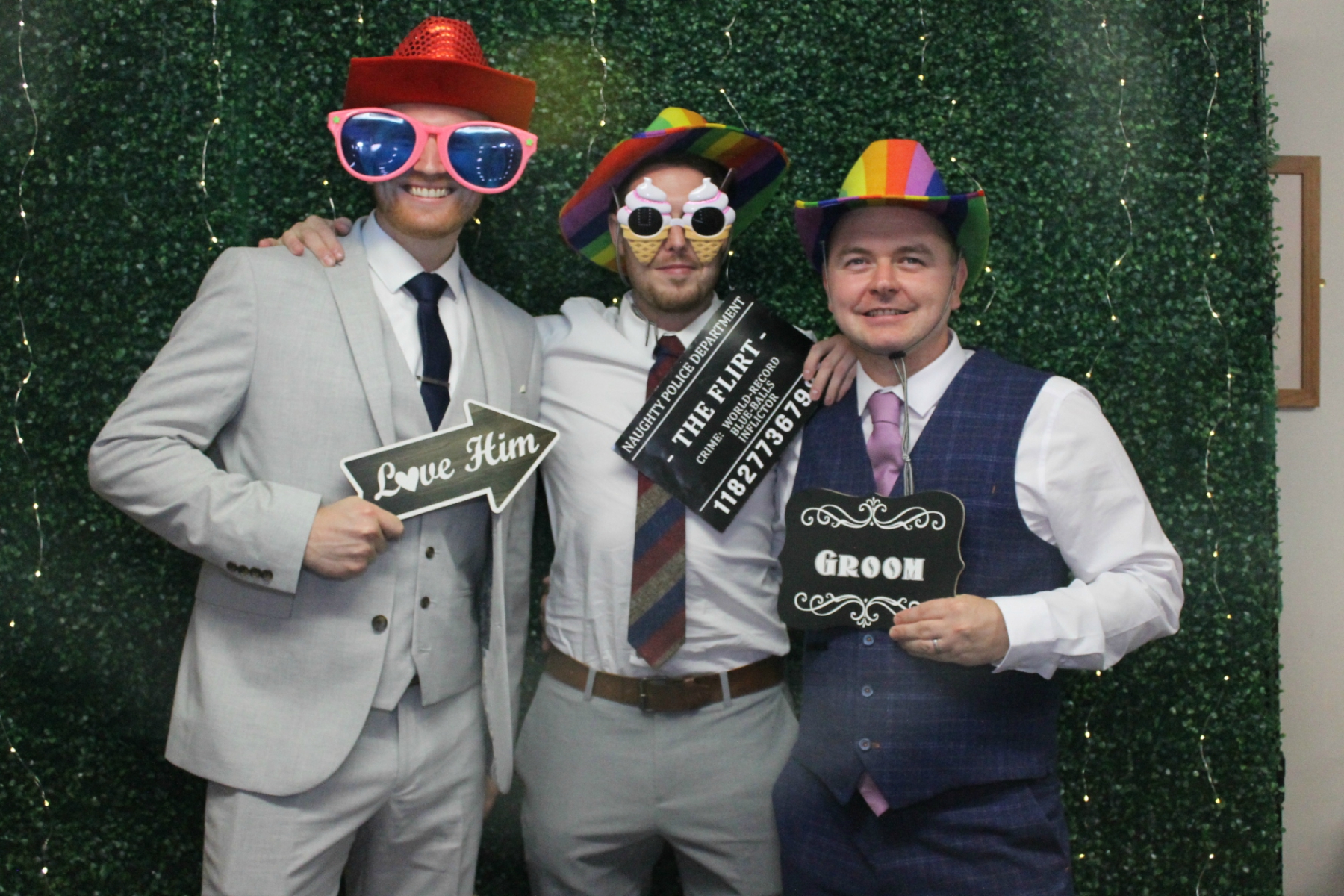Courtney & Pete's Wedding Celebration | View more photos from the event at gallery.funbooth.uk.com/u/FunboothLTD1/Courtney-Petes-Wedding-Celebration