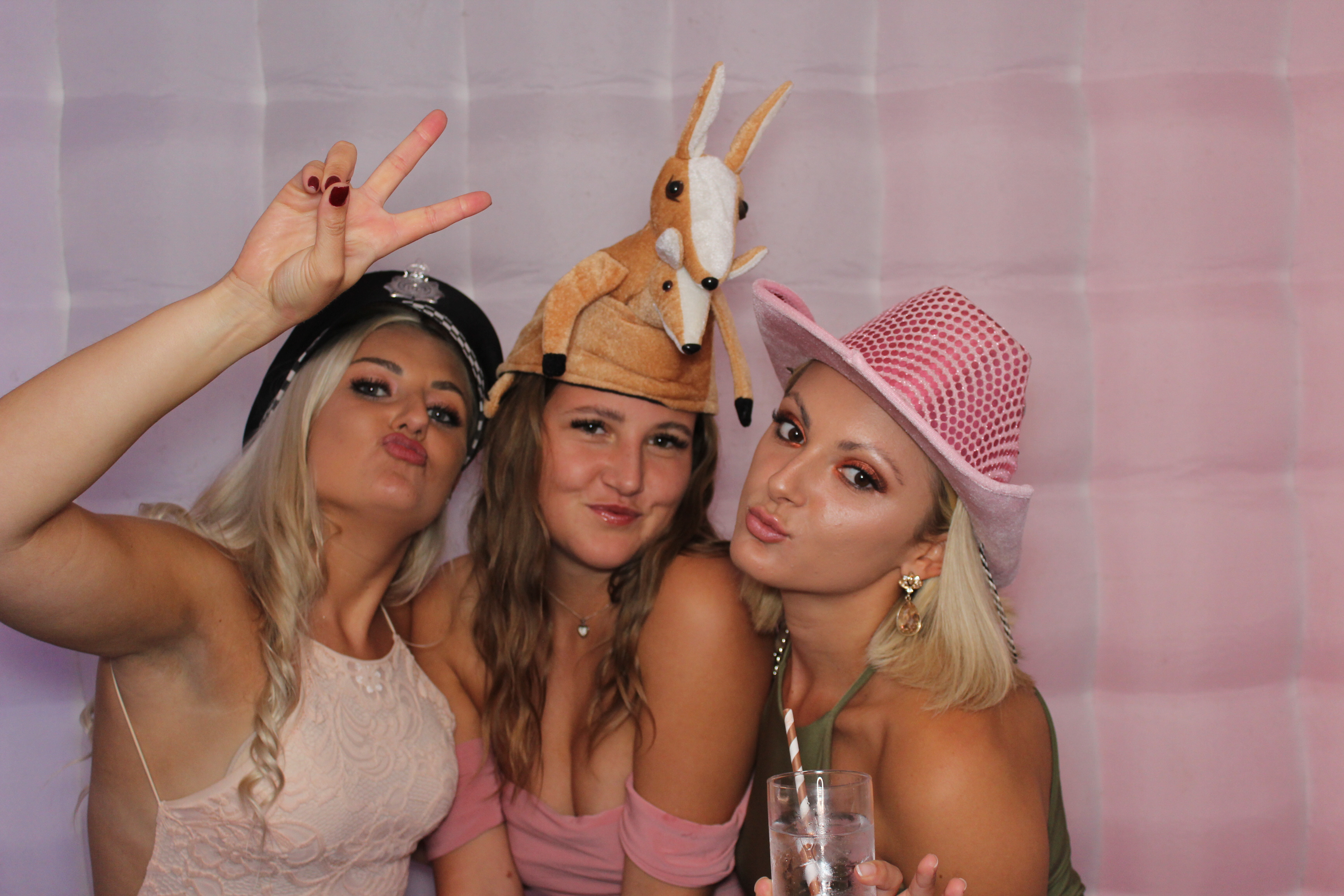Grad Ball 2021 | View more photos from the event at gallery.funbooth.uk.com/u/FunboothLTD1/Grad-Ball-2021