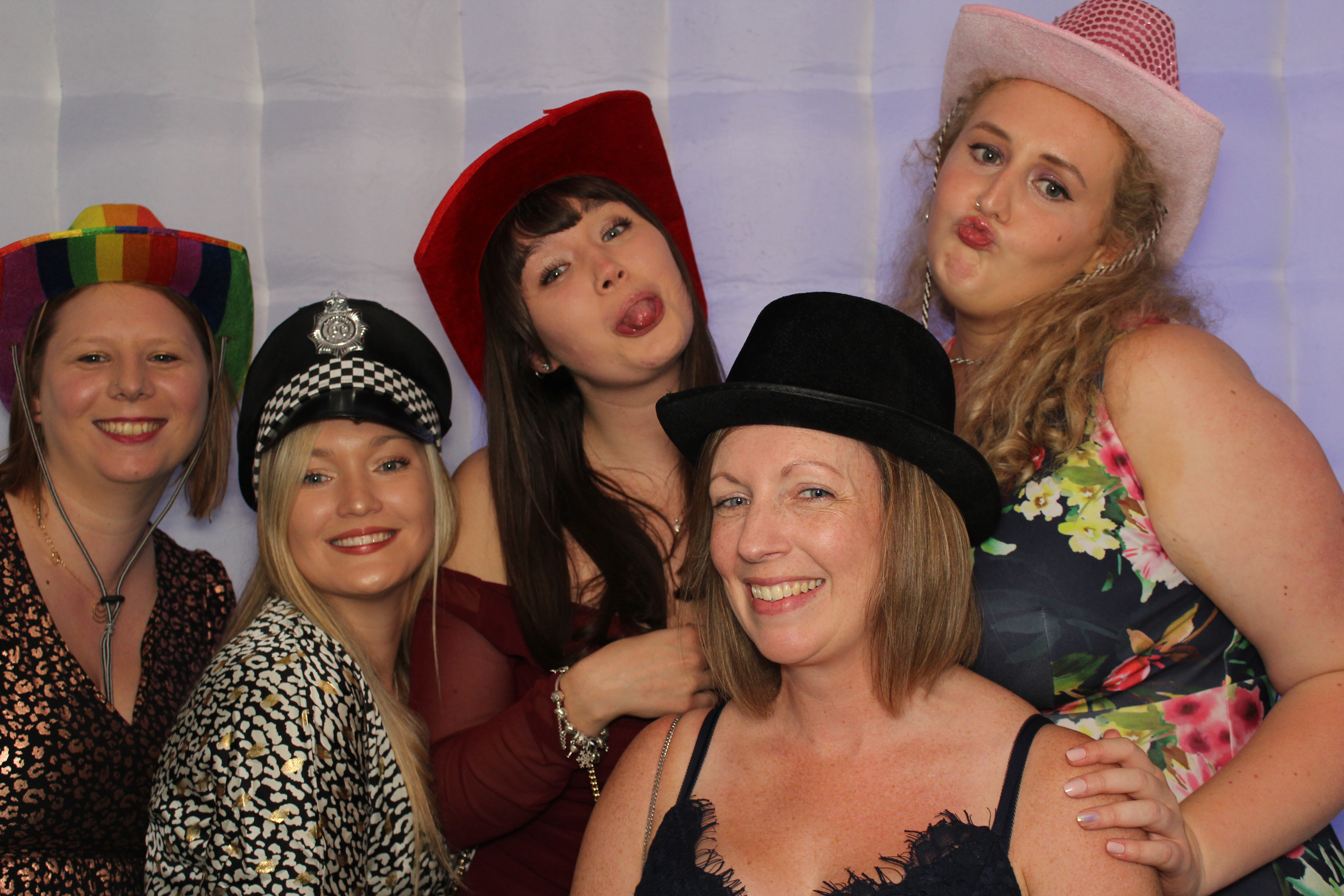 Grad Ball 2021 | View more photos from the event at gallery.funbooth.uk.com/u/FunboothLTD1/Grad-Ball-2021