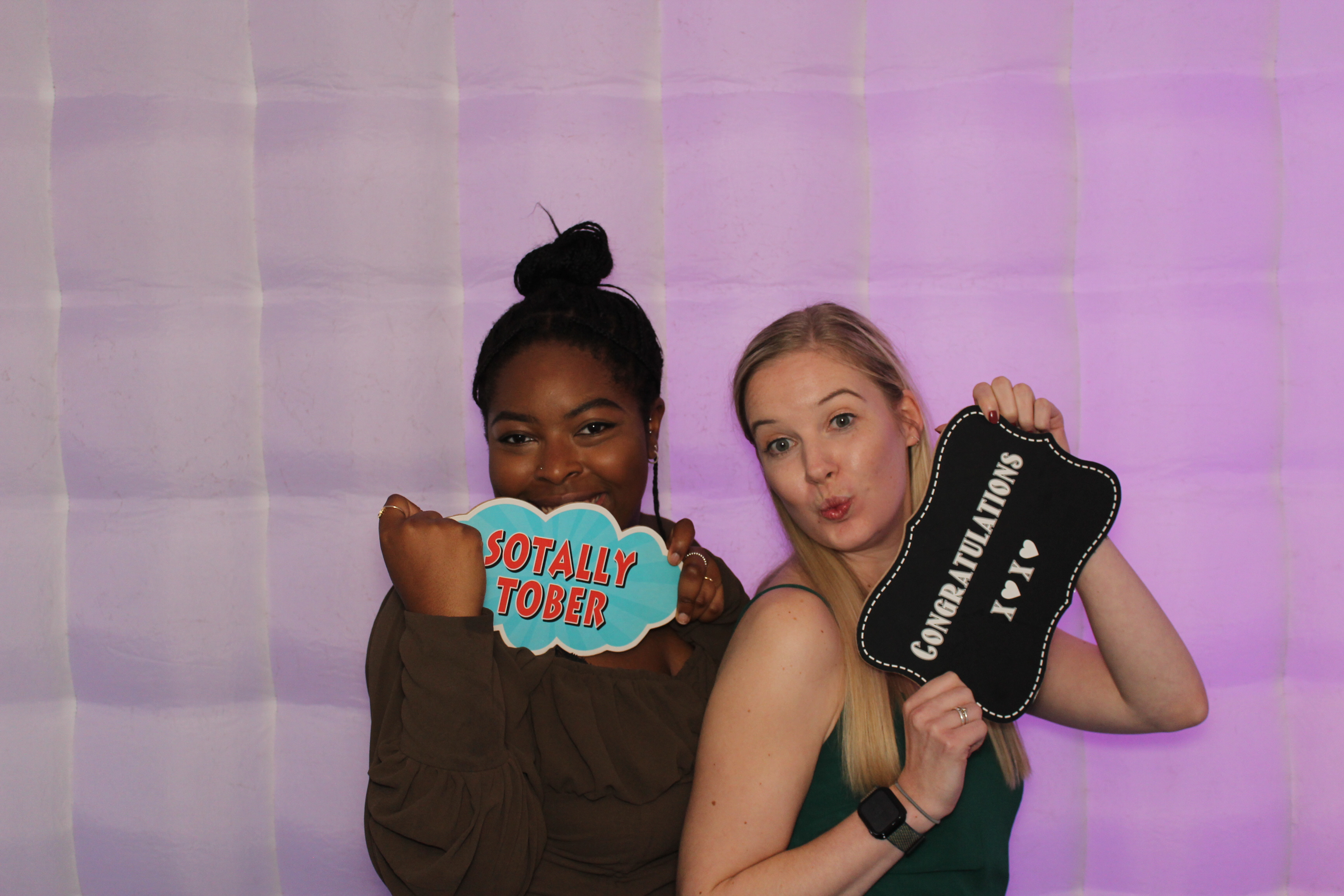 Grad Ball 2021 | View more photos from the event at gallery.funbooth.uk.com/u/FunboothLTD1/Grad-Ball-2021