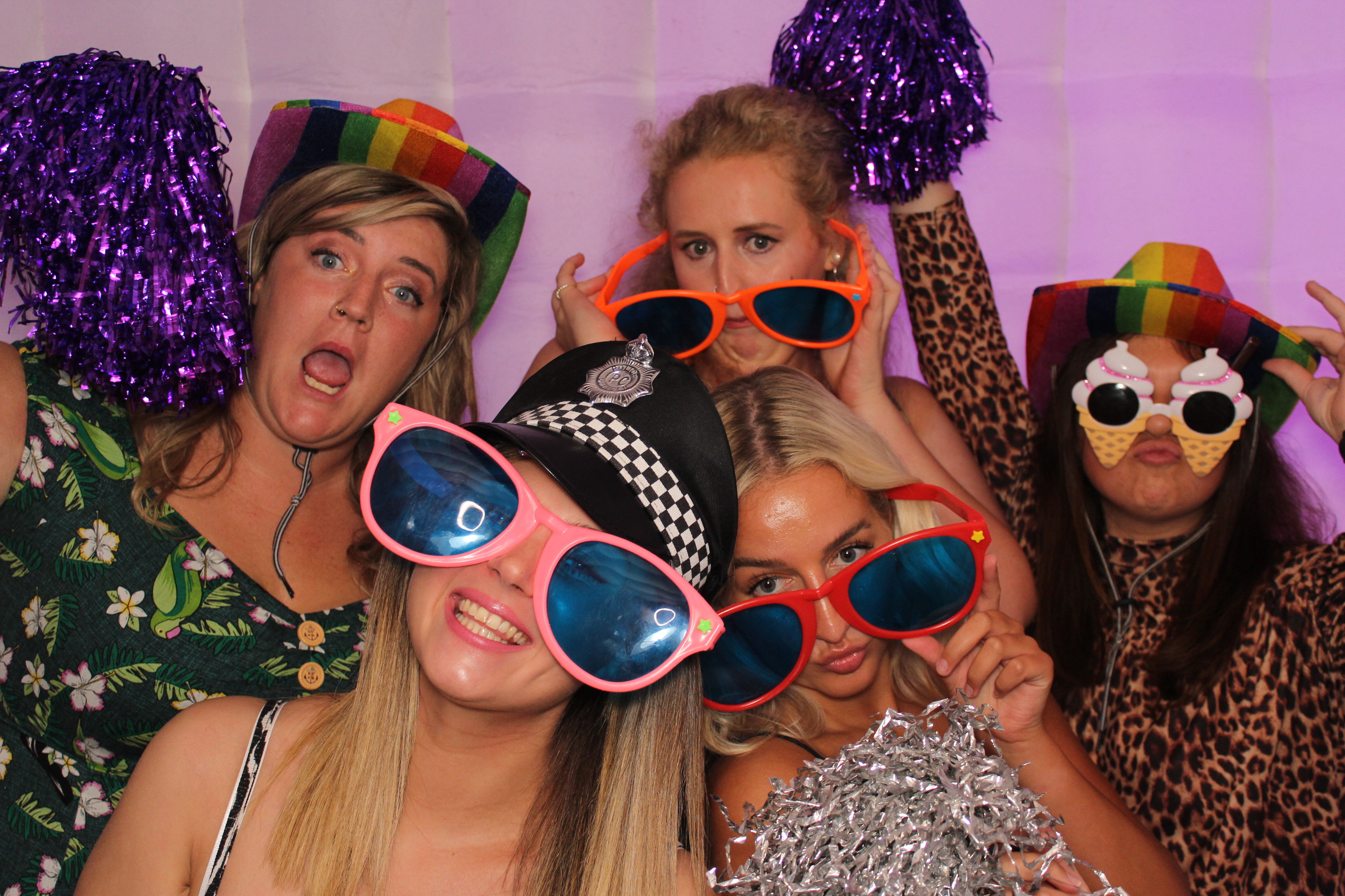 Grad Ball 2021 | View more photos from the event at gallery.funbooth.uk.com/u/FunboothLTD1/Grad-Ball-2021
