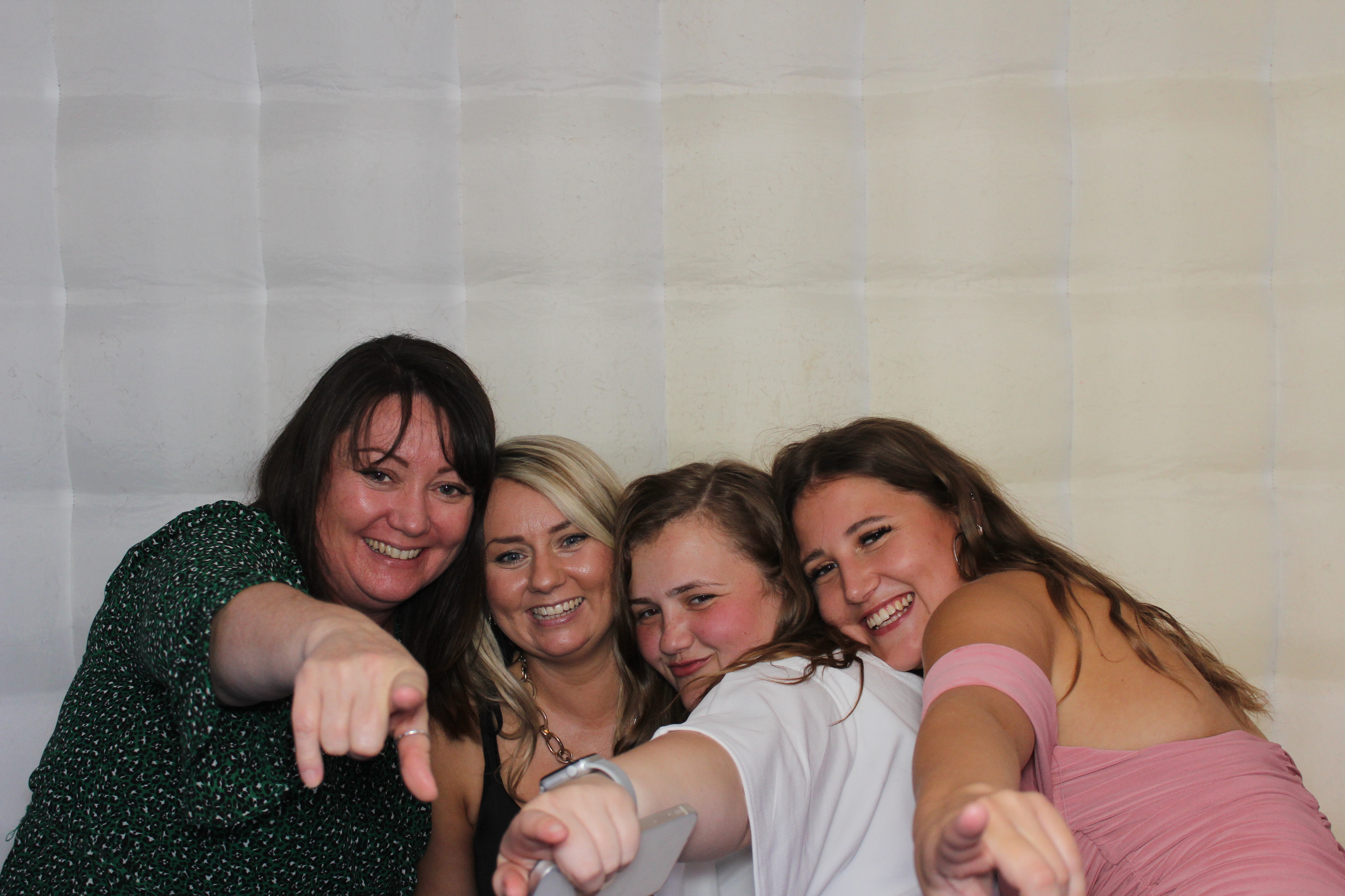 Grad Ball 2021 | View more photos from the event at gallery.funbooth.uk.com/u/FunboothLTD1/Grad-Ball-2021