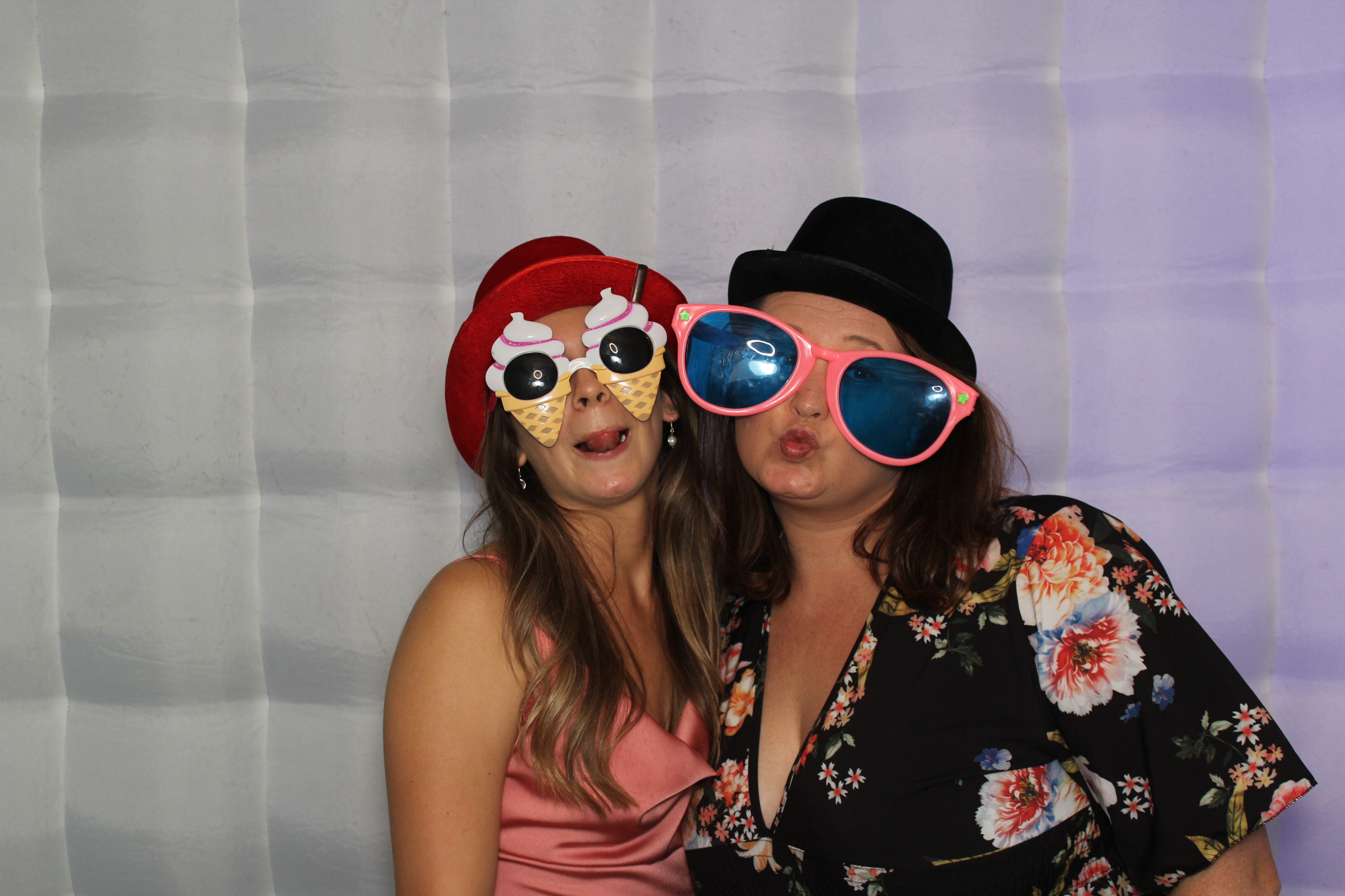Grad Ball 2021 | View more photos from the event at gallery.funbooth.uk.com/u/FunboothLTD1/Grad-Ball-2021