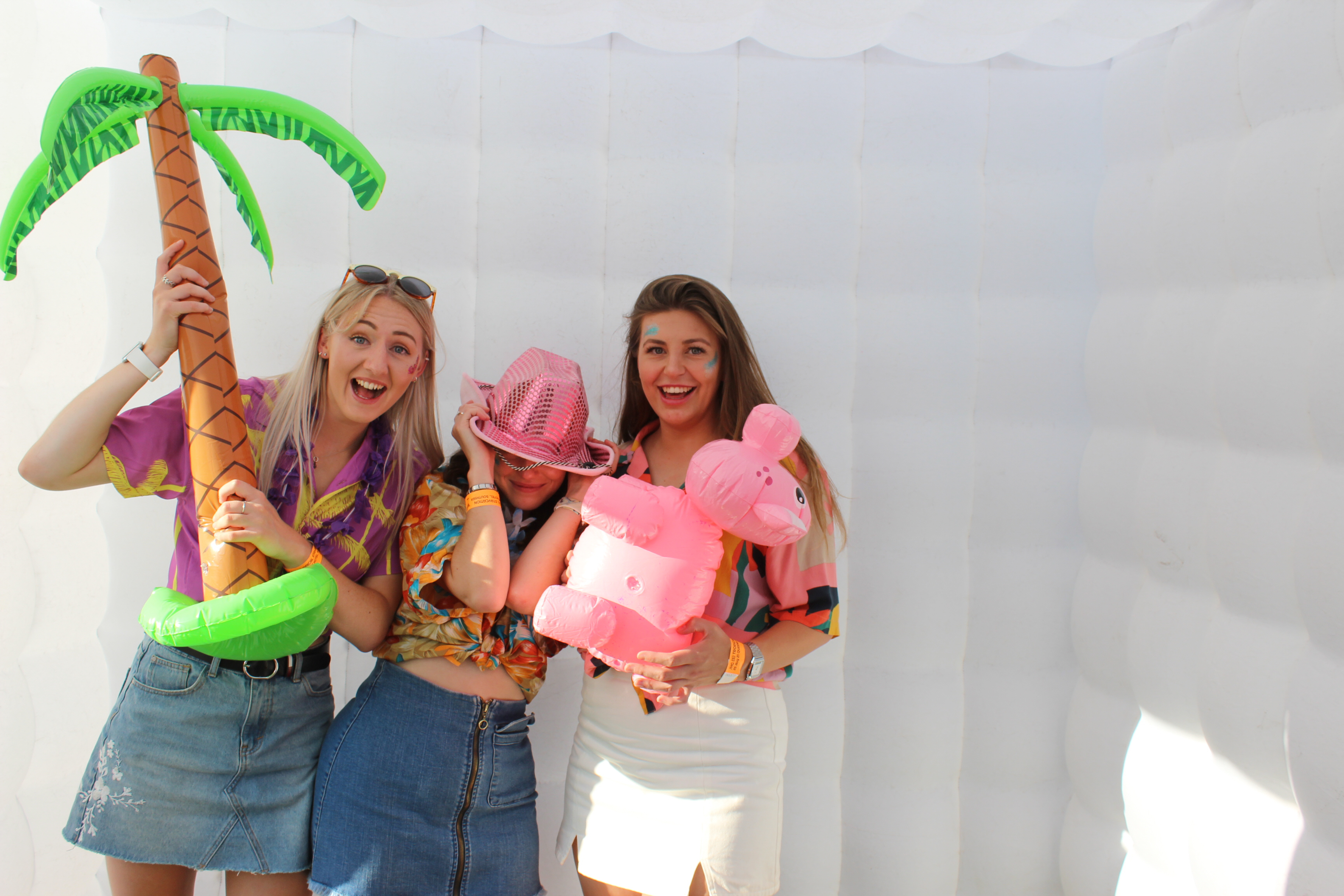 JHG(S) Tropical Staycation Party | View more photos from the event at gallery.funbooth.uk.com/u/FunboothLTD1/JHGS-Tropical-Staycation-Party