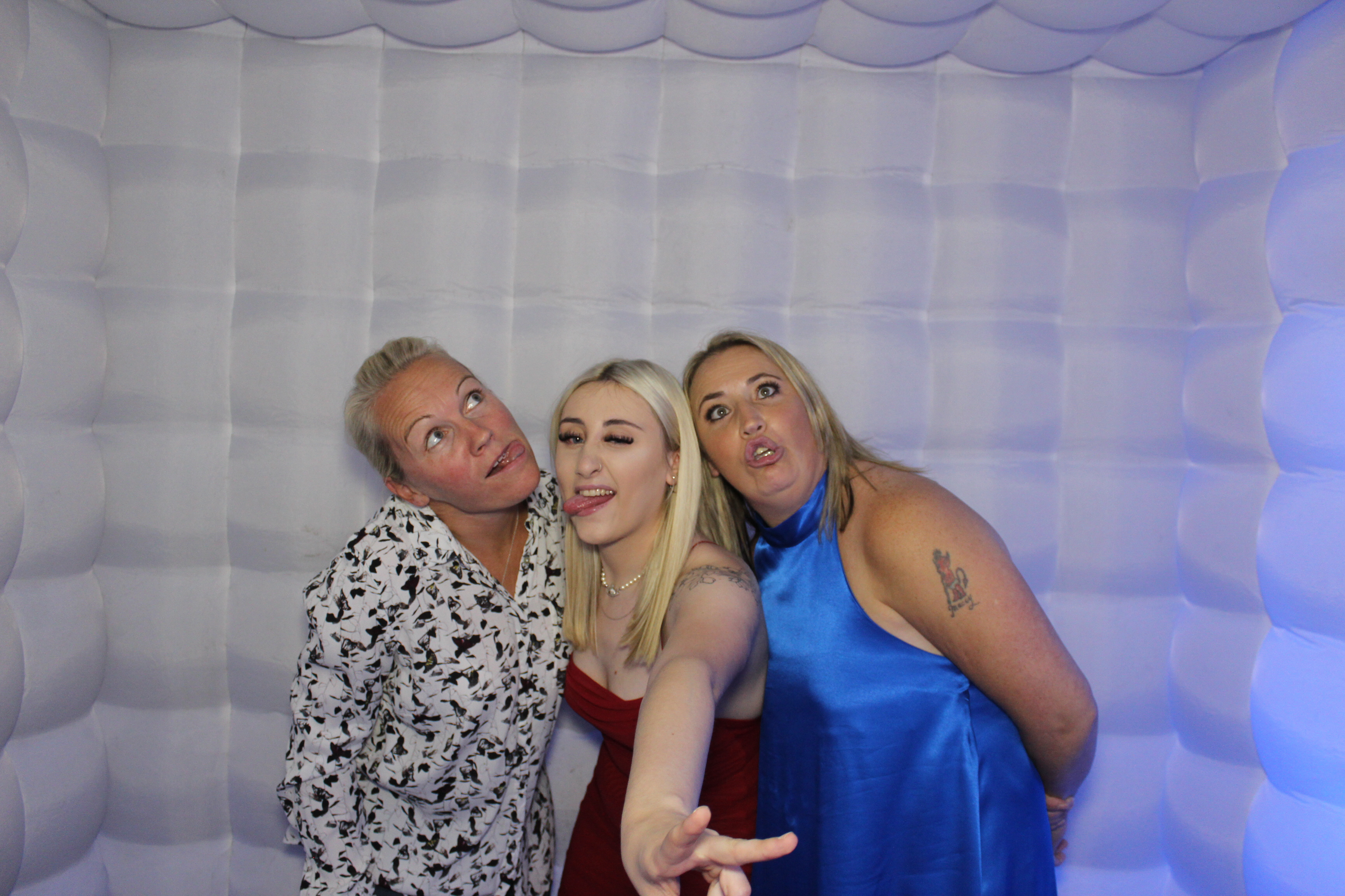 Lou's 40th Birthday | View more photos from the event at gallery.funbooth.uk.com/u/FunboothLTD1/Lous-40th-Birthday