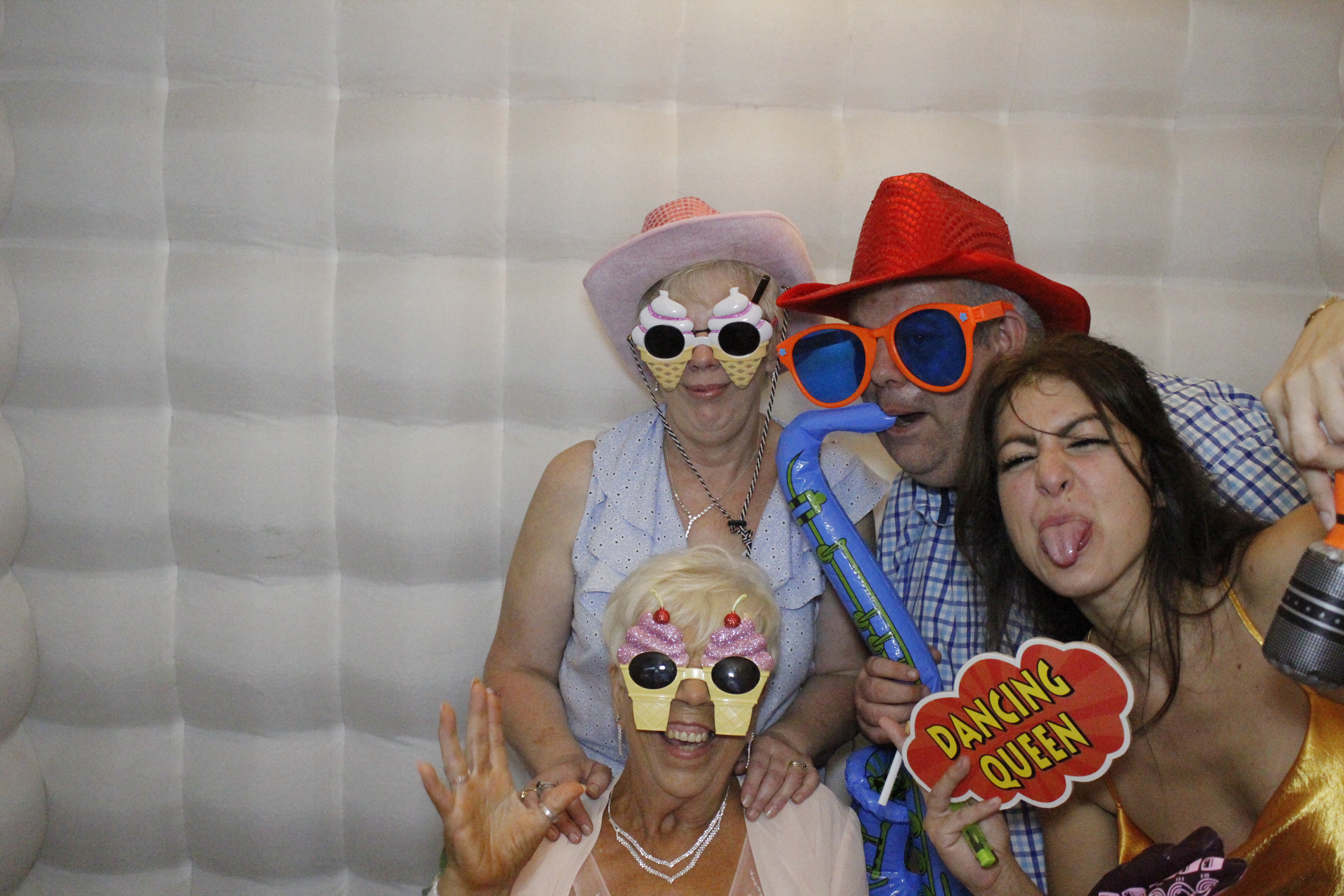 Mr & Mrs Coulton's Wedding | View more photos from the event at gallery.funbooth.uk.com/u/FunboothLTD1/Mr-Mrs-Coultons-Wedding