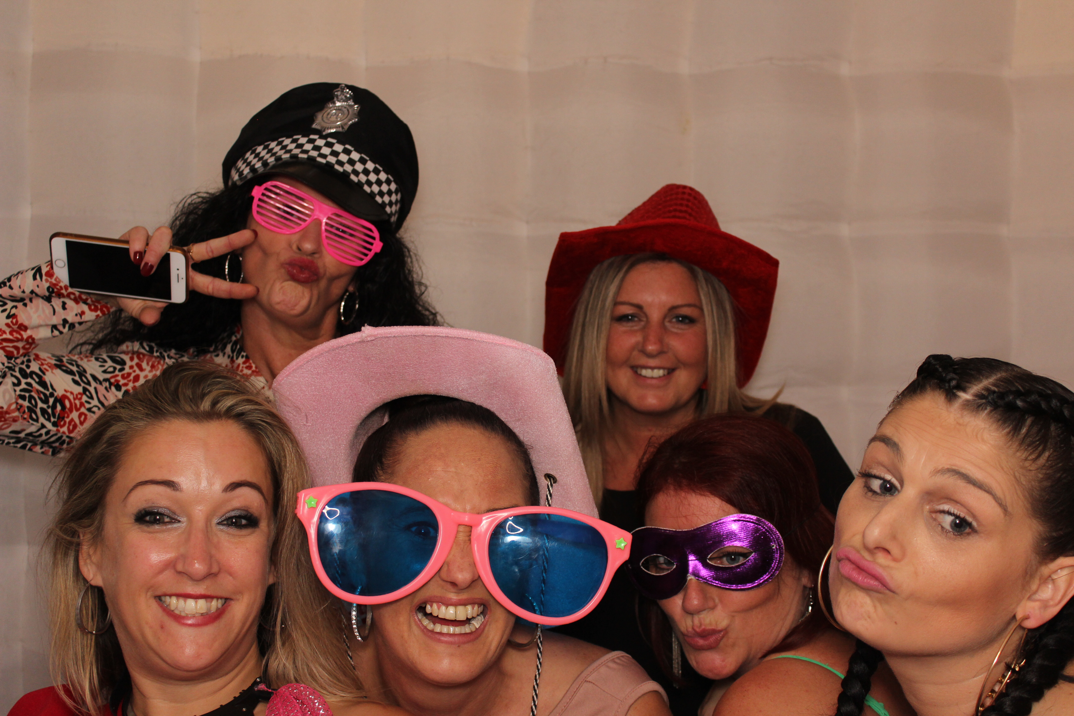 Nicky's 40th Birthday | View more photos from the event at gallery.funbooth.uk.com/u/FunboothLTD1/Nickys-40th-Birthday