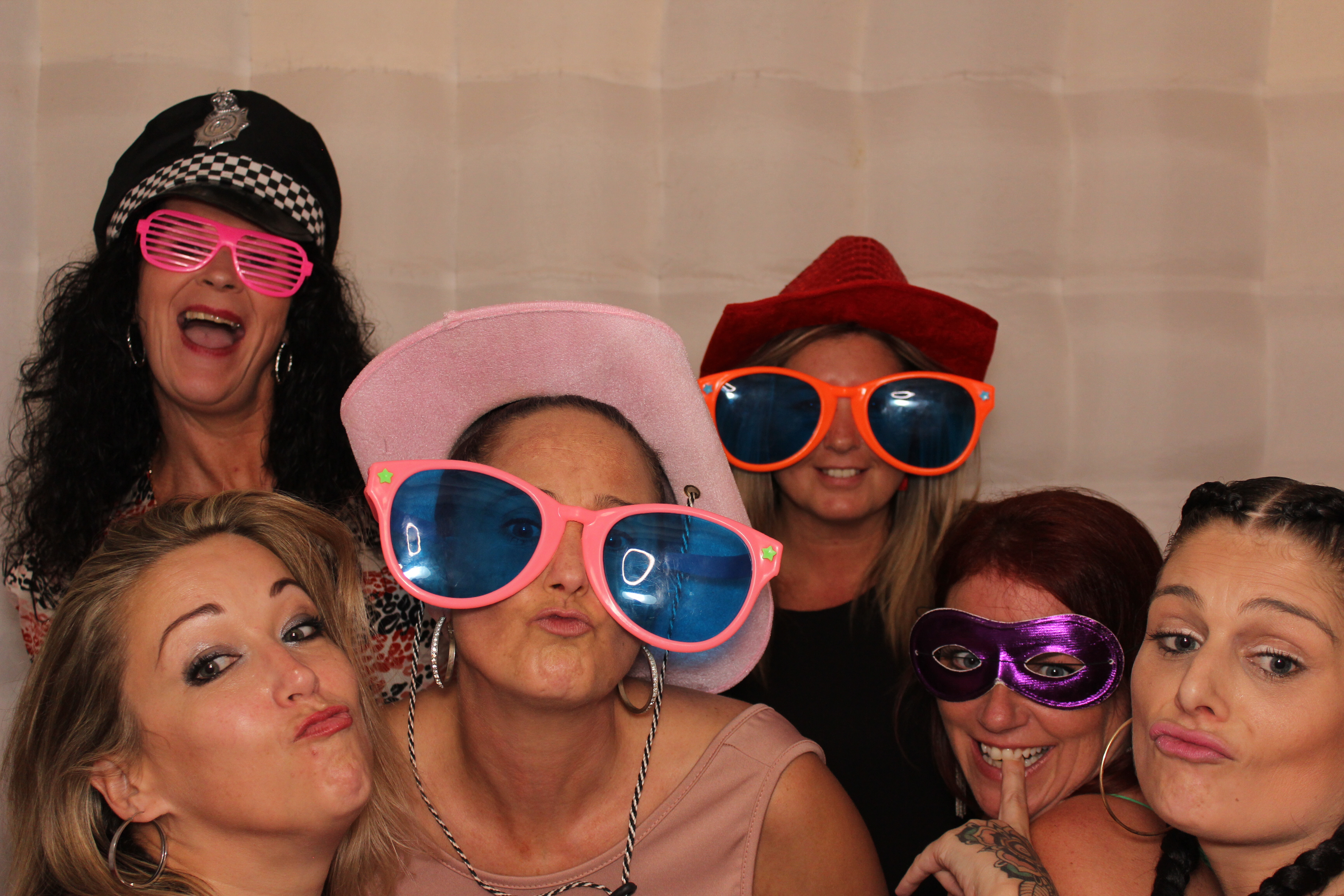 Nicky's 40th Birthday | View more photos from the event at gallery.funbooth.uk.com/u/FunboothLTD1/Nickys-40th-Birthday