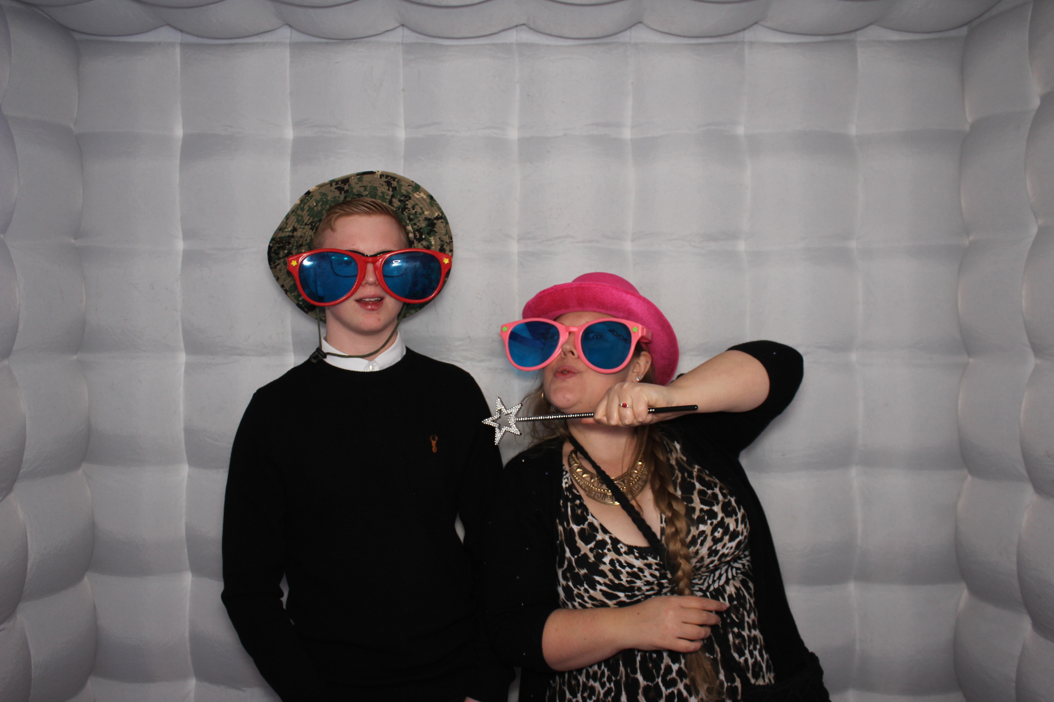 Sharon's 60th Birthday | View more photos from the event at gallery.funbooth.uk.com/u/FunboothLTD1/Sharons-60th-Birthday
