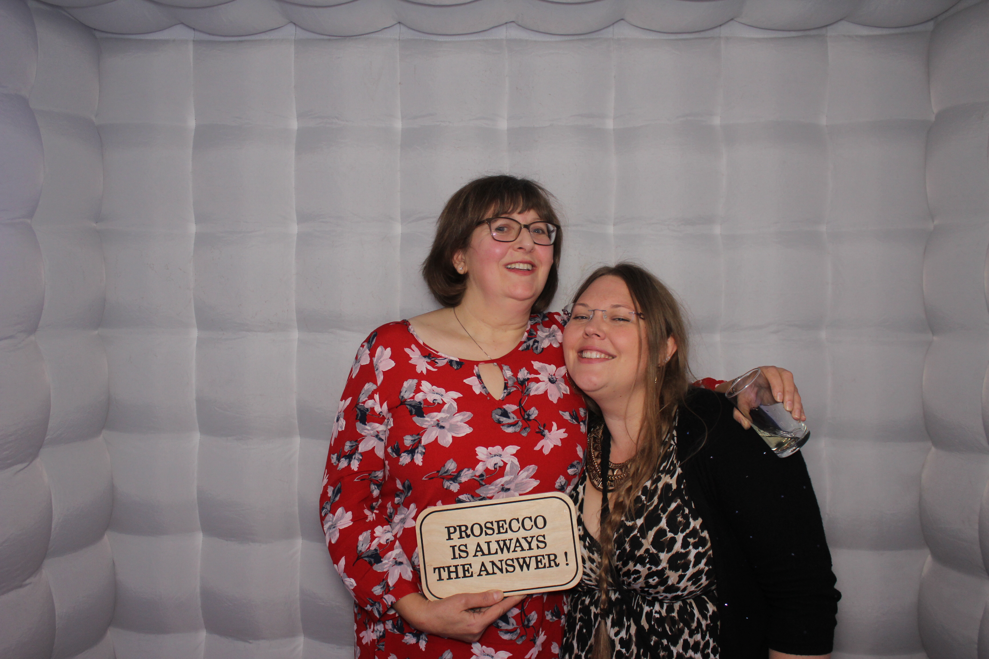 Sharon's 60th Birthday | View more photos from the event at gallery.funbooth.uk.com/u/FunboothLTD1/Sharons-60th-Birthday