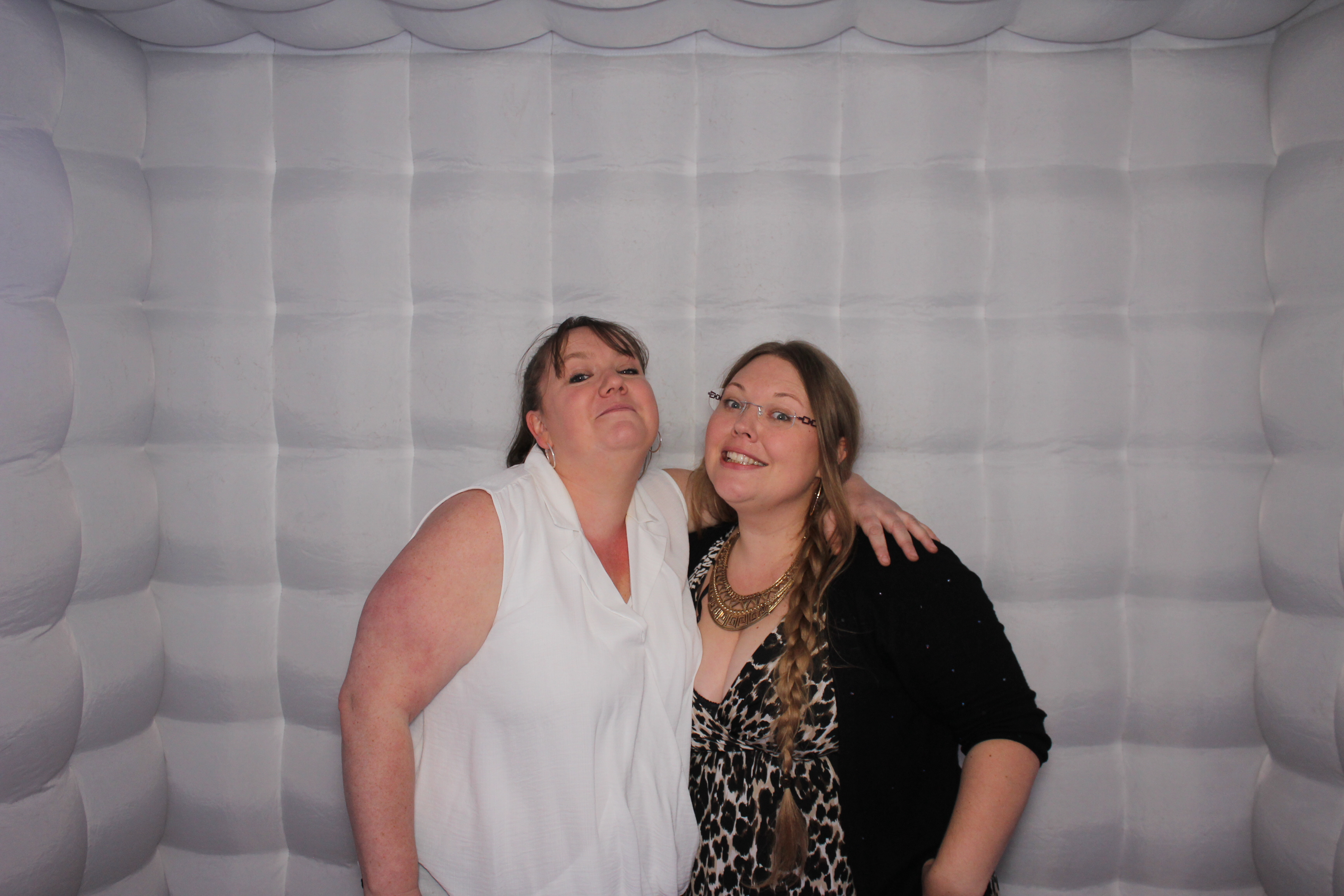 Sharon's 60th Birthday | View more photos from the event at gallery.funbooth.uk.com/u/FunboothLTD1/Sharons-60th-Birthday