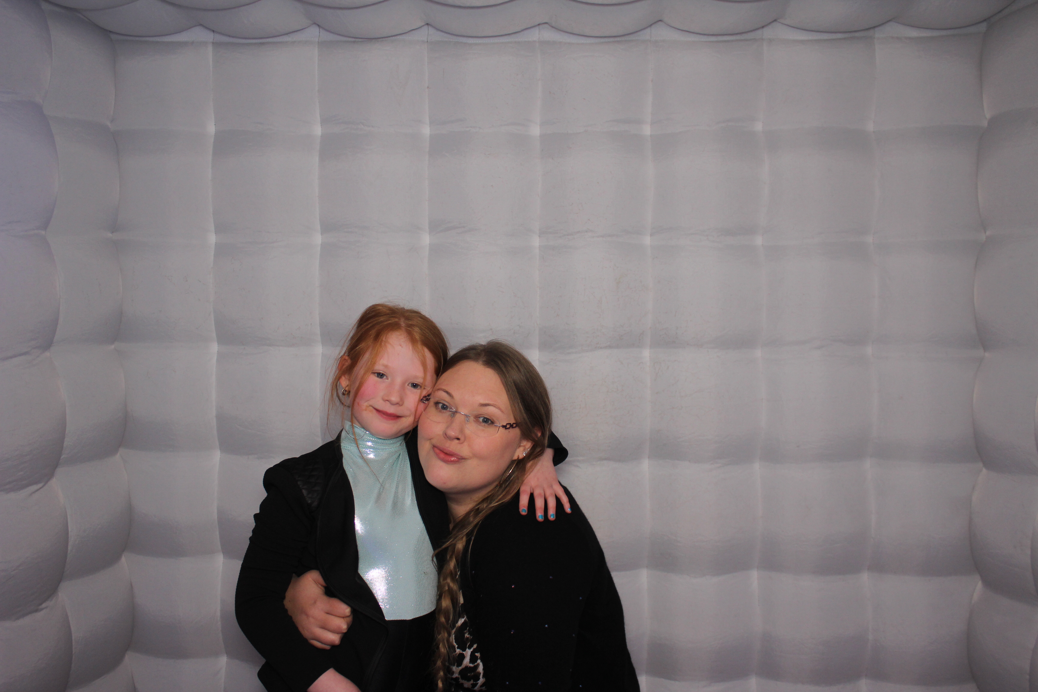 Sharon's 60th Birthday | View more photos from the event at gallery.funbooth.uk.com/u/FunboothLTD1/Sharons-60th-Birthday