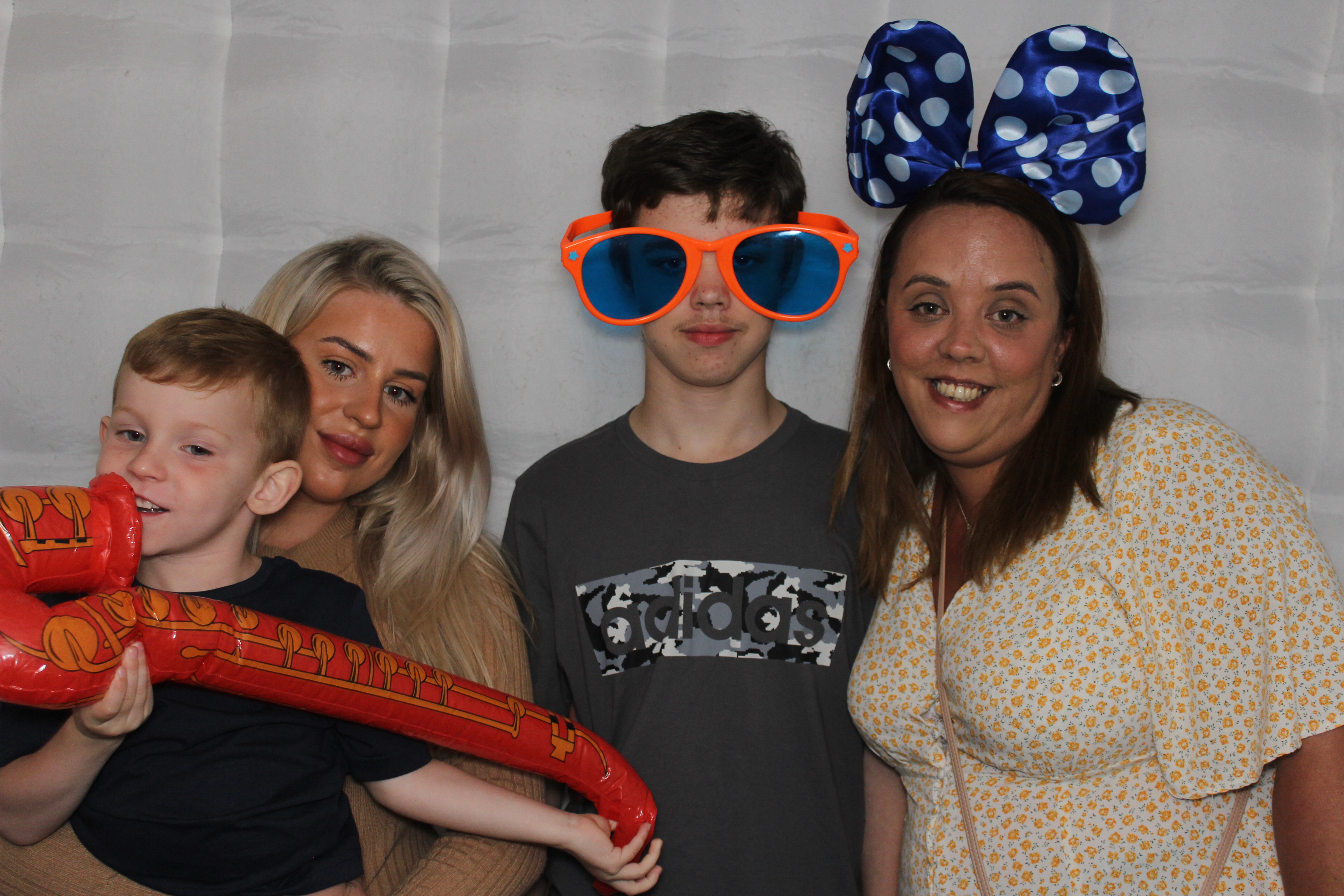 Erin's Leaving Party | View more photos from the event at gallery.funbooth.uk.com/u/FunboothLTD1/Erins-Leaving-Party