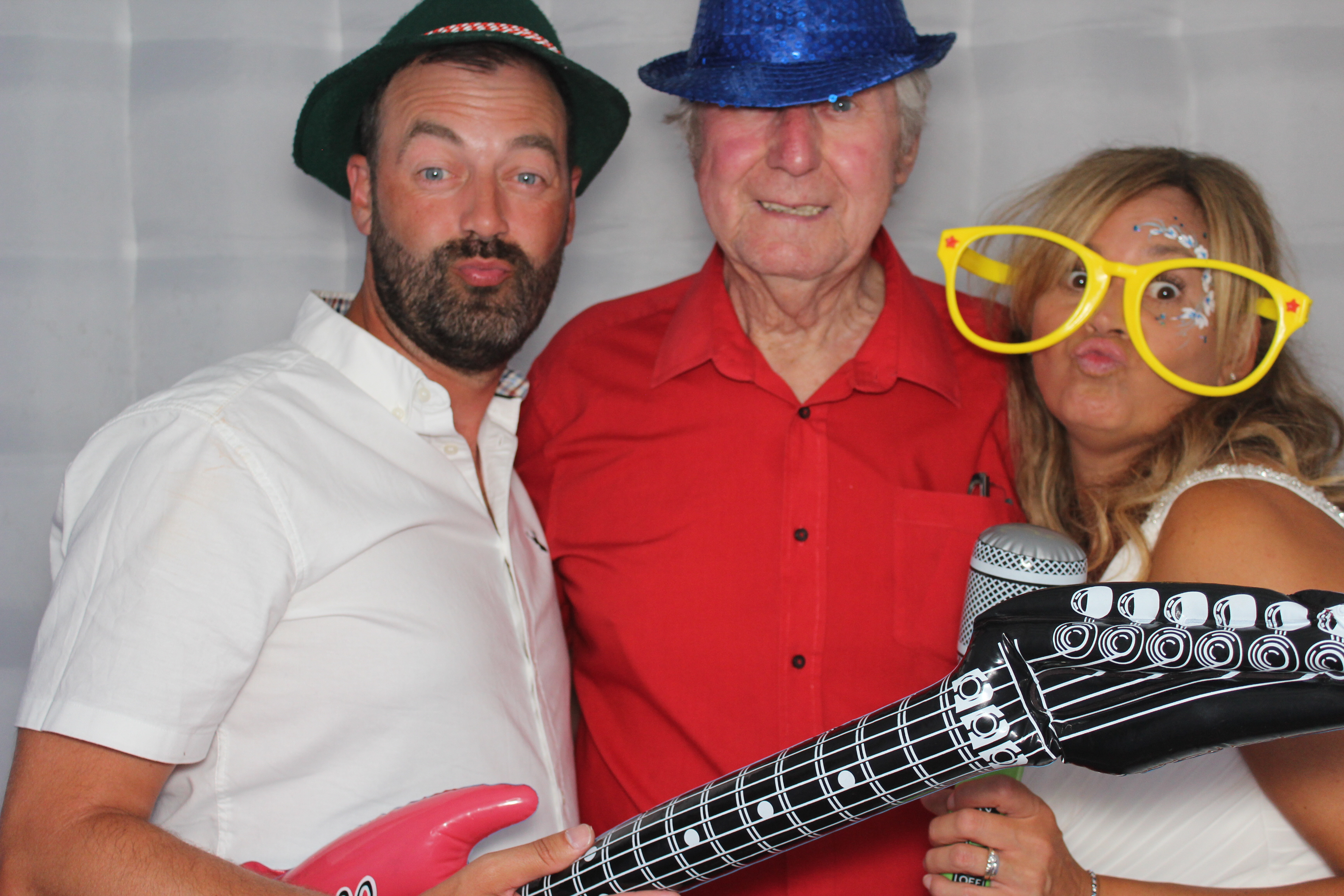 Gemma & Darren's Wedding Celebration | View more photos from the event at gallery.funbooth.uk.com/u/FunboothLTD1/Gemma-Darrens-Wedding-Celebration