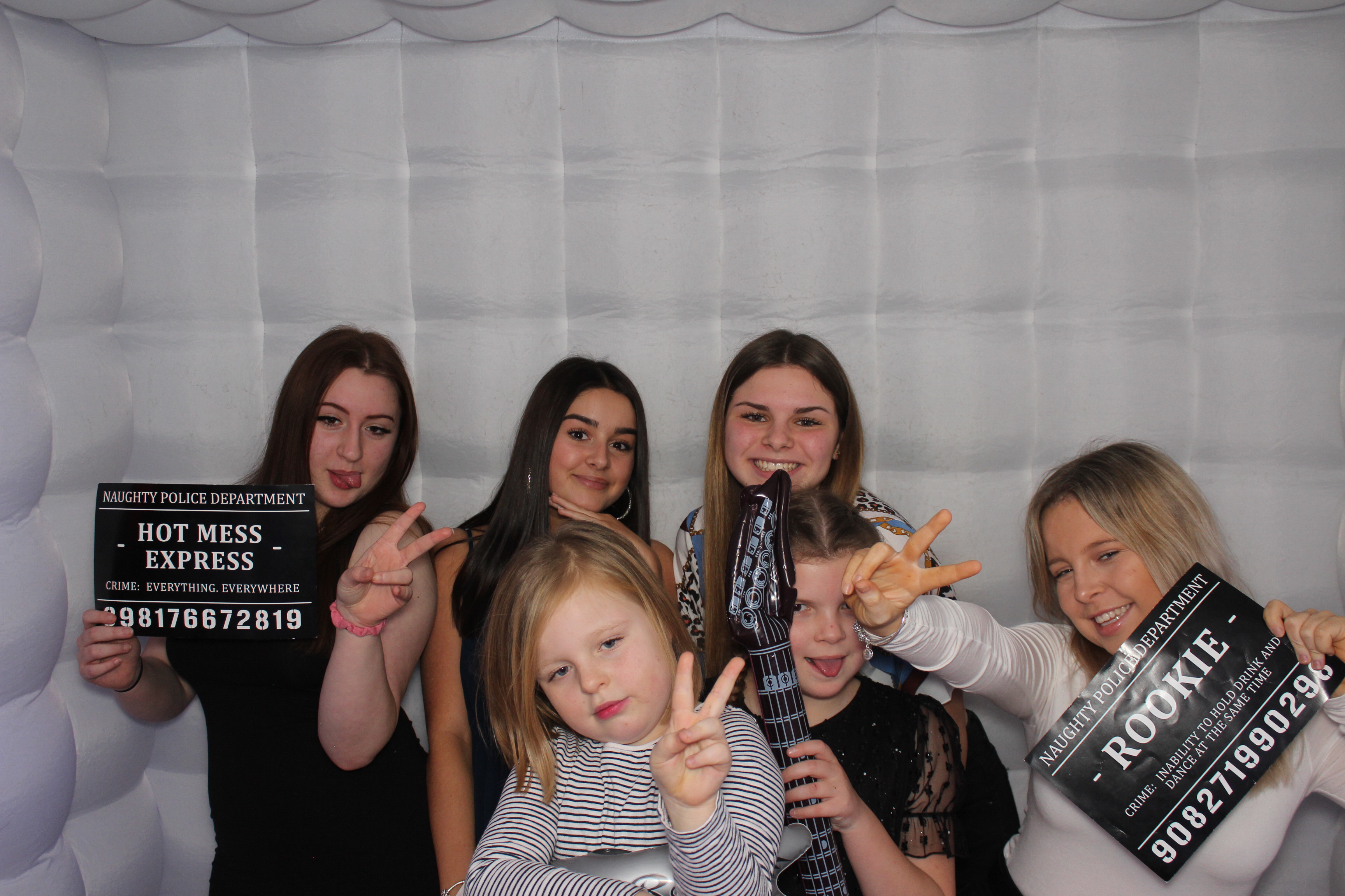 Katie's 40th & Emma's 16th Birthday Party | View more photos from the event at gallery.funbooth.uk.com/u/FunboothLTD1/Katies-40th-Emmas-16th-Birthday-Party