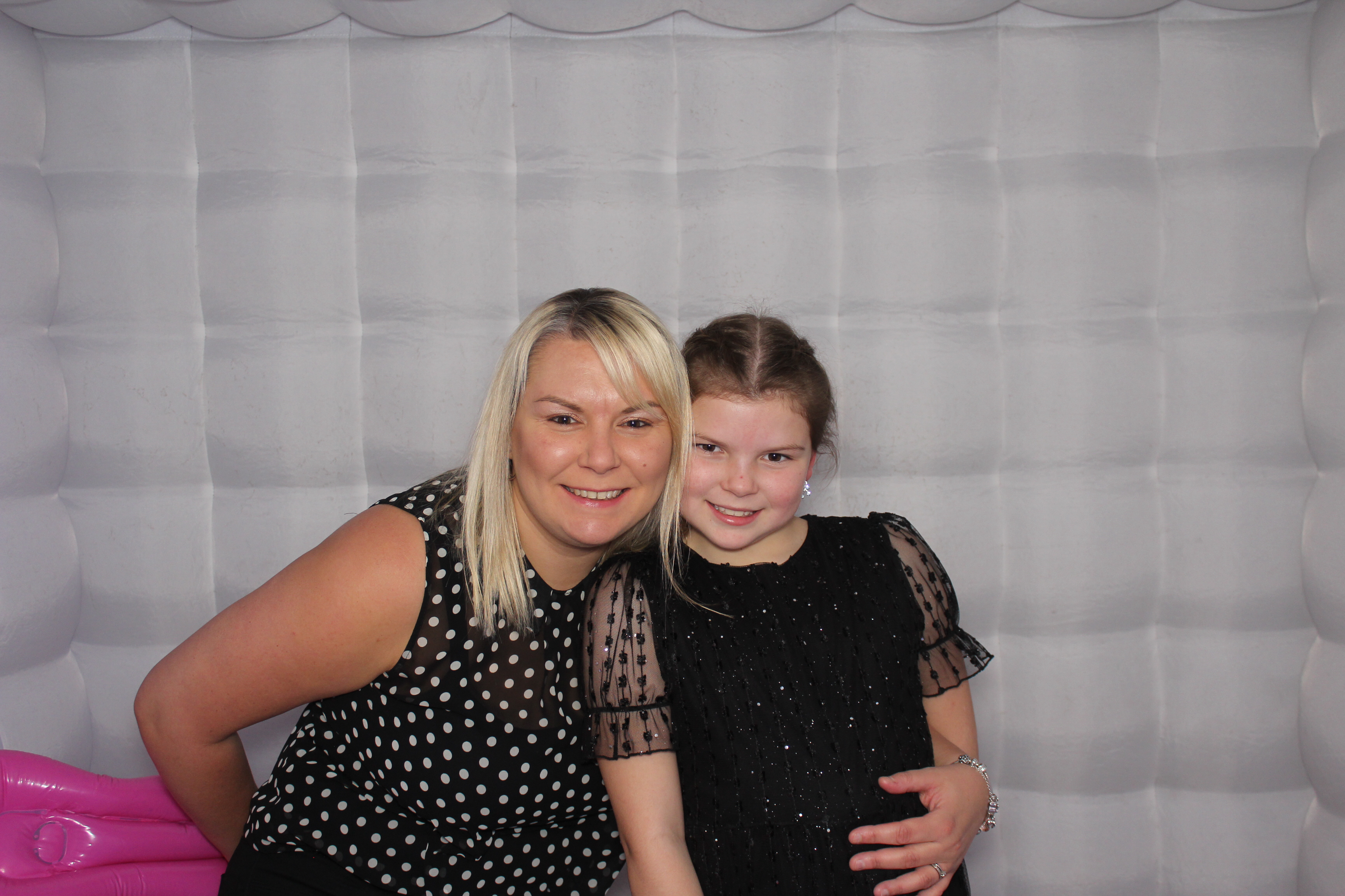 Katie's 40th & Emma's 16th Birthday Party | View more photos from the event at gallery.funbooth.uk.com/u/FunboothLTD1/Katies-40th-Emmas-16th-Birthday-Party