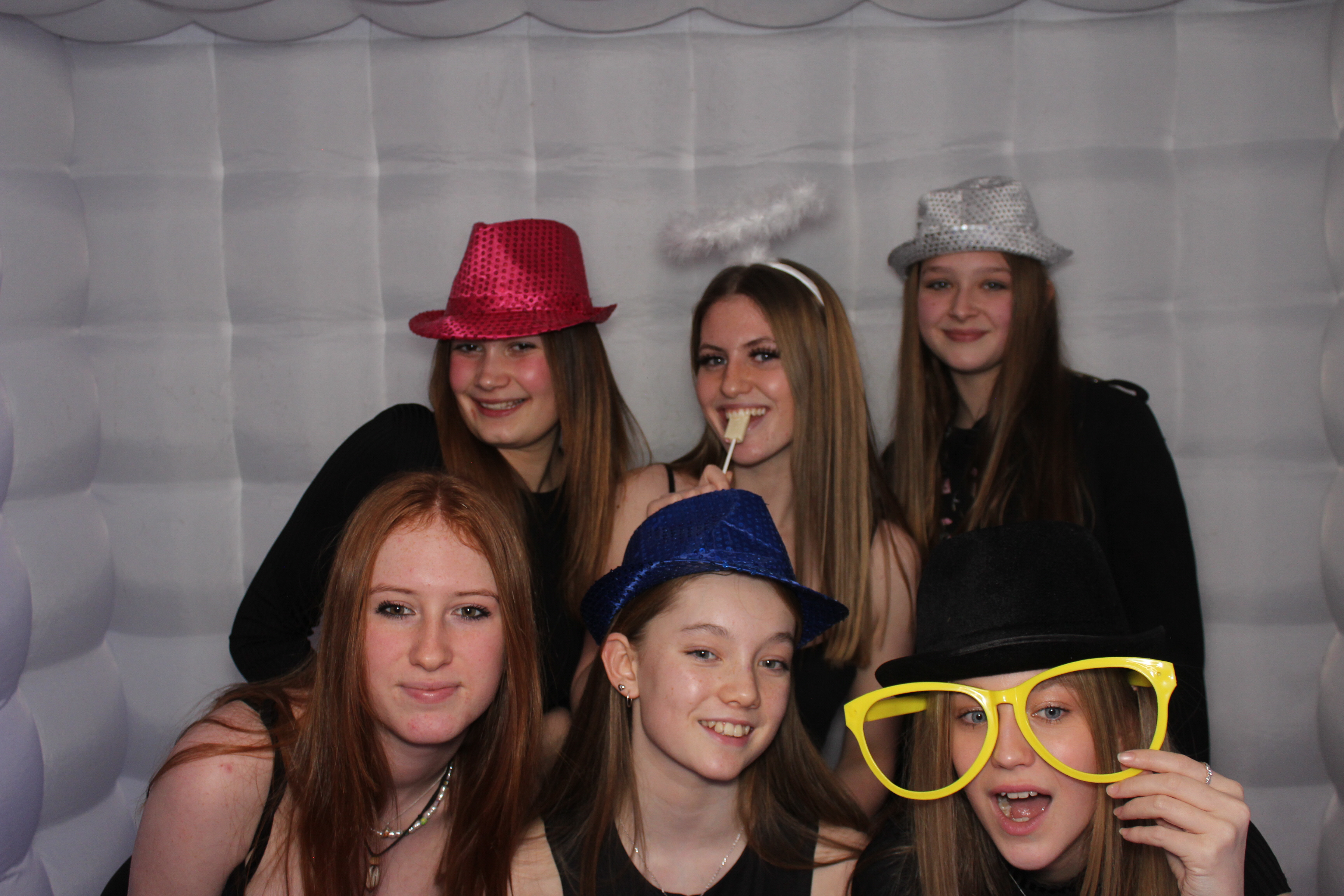 Katie's 40th & Emma's 16th Birthday Party | View more photos from the event at gallery.funbooth.uk.com/u/FunboothLTD1/Katies-40th-Emmas-16th-Birthday-Party
