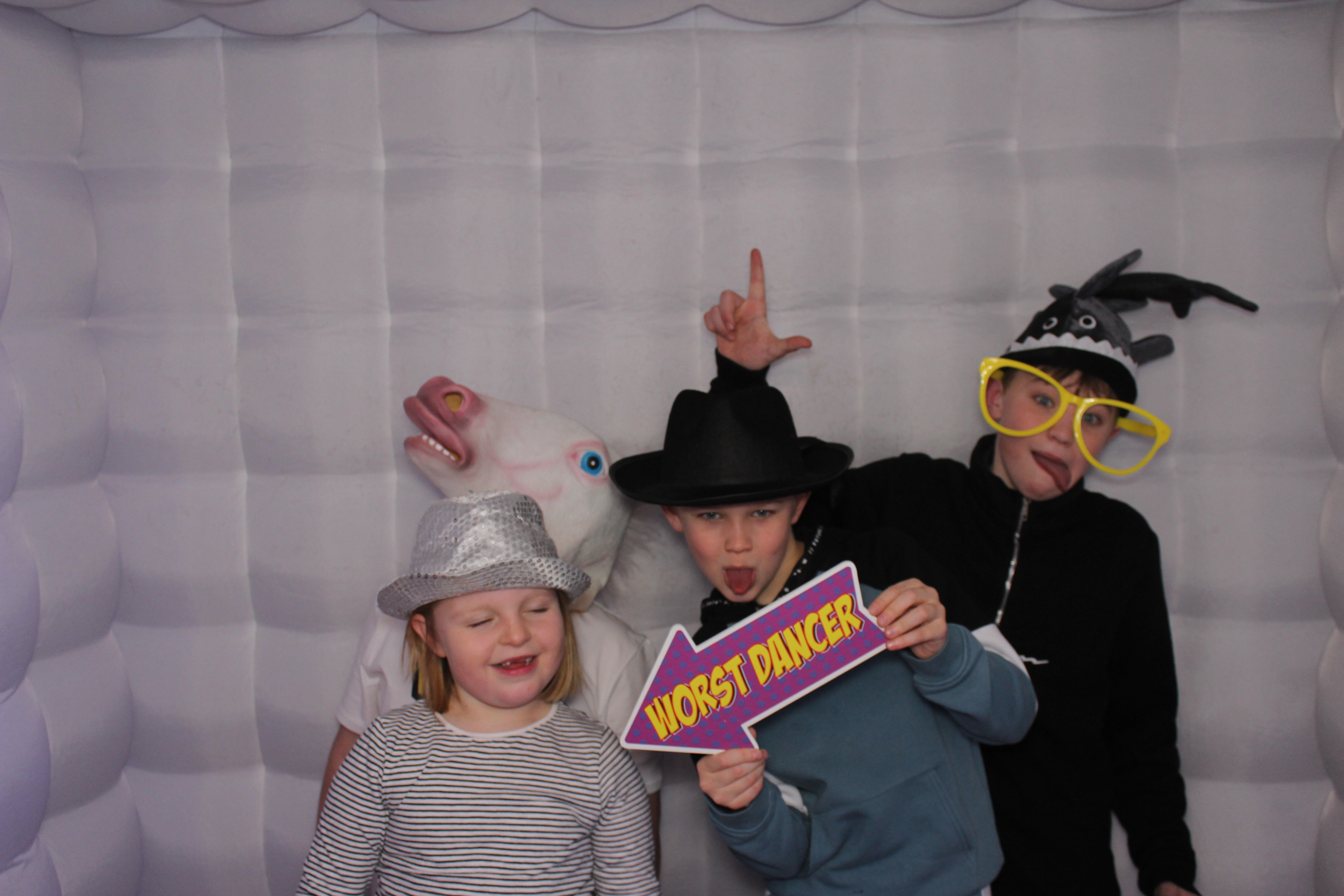 Katie's 40th & Emma's 16th Birthday Party | View more photos from the event at gallery.funbooth.uk.com/u/FunboothLTD1/Katies-40th-Emmas-16th-Birthday-Party
