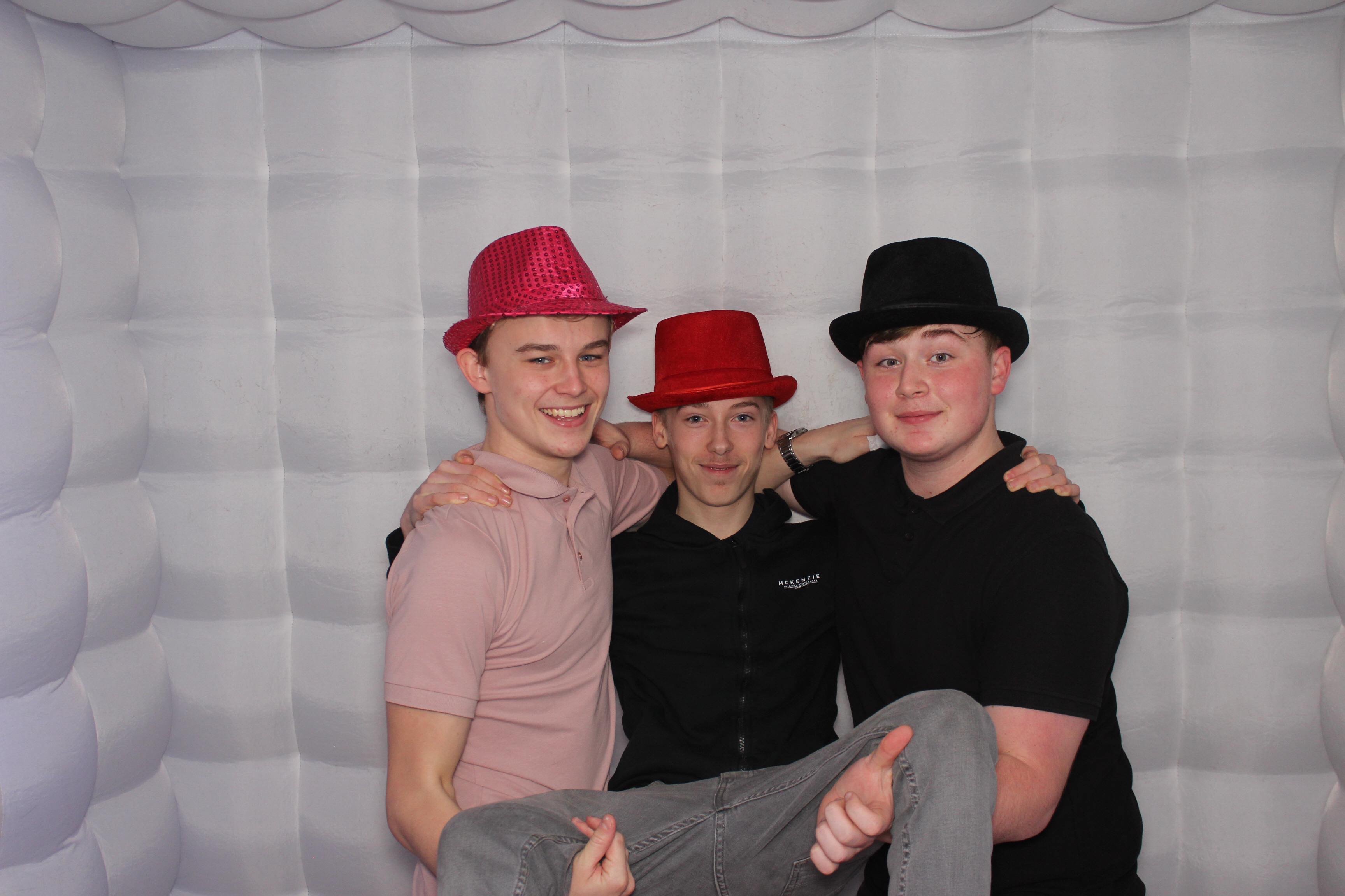 Katie's 40th & Emma's 16th Birthday Party | View more photos from the event at gallery.funbooth.uk.com/u/FunboothLTD1/Katies-40th-Emmas-16th-Birthday-Party