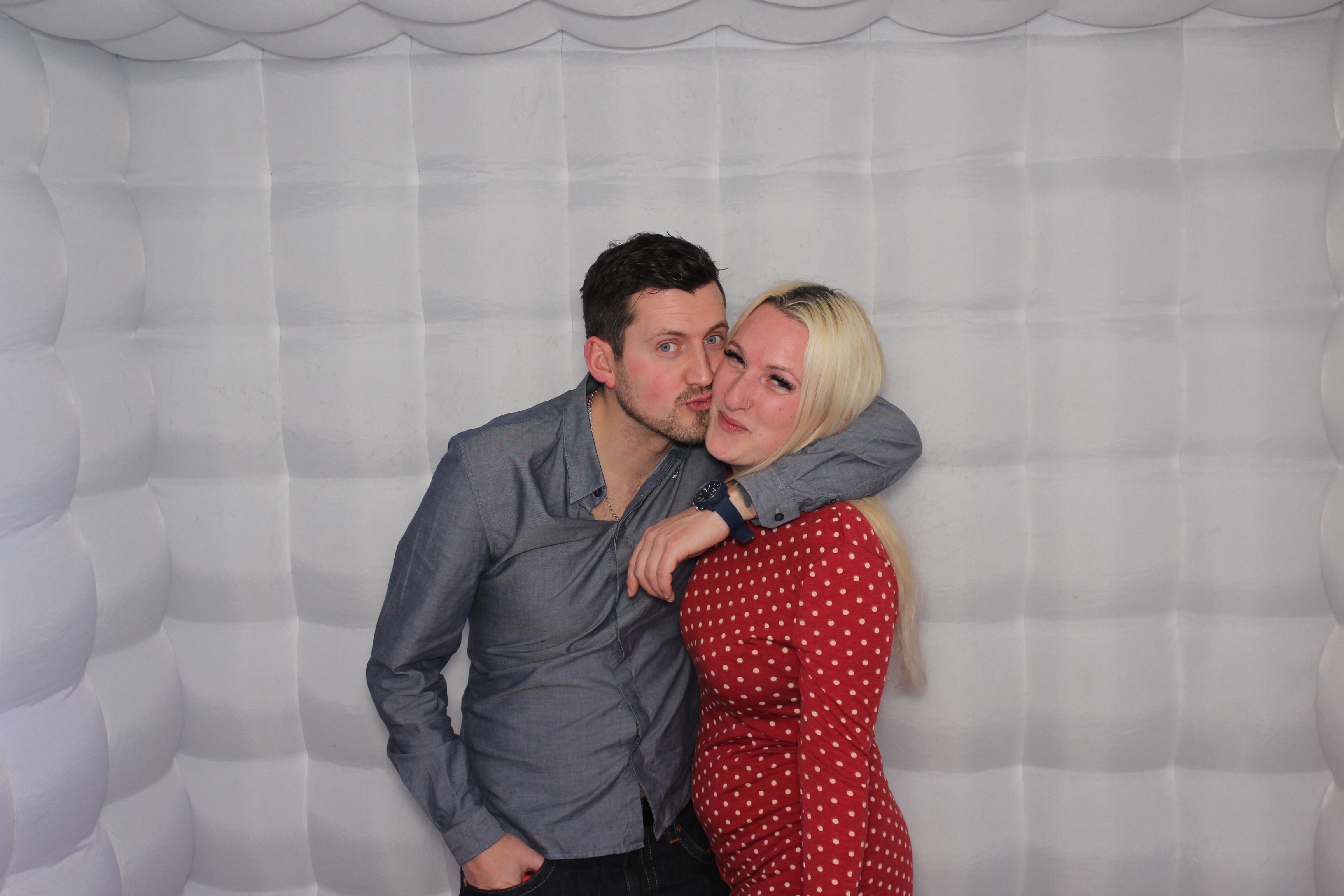 Katie's 40th & Emma's 16th Birthday Party | View more photos from the event at gallery.funbooth.uk.com/u/FunboothLTD1/Katies-40th-Emmas-16th-Birthday-Party