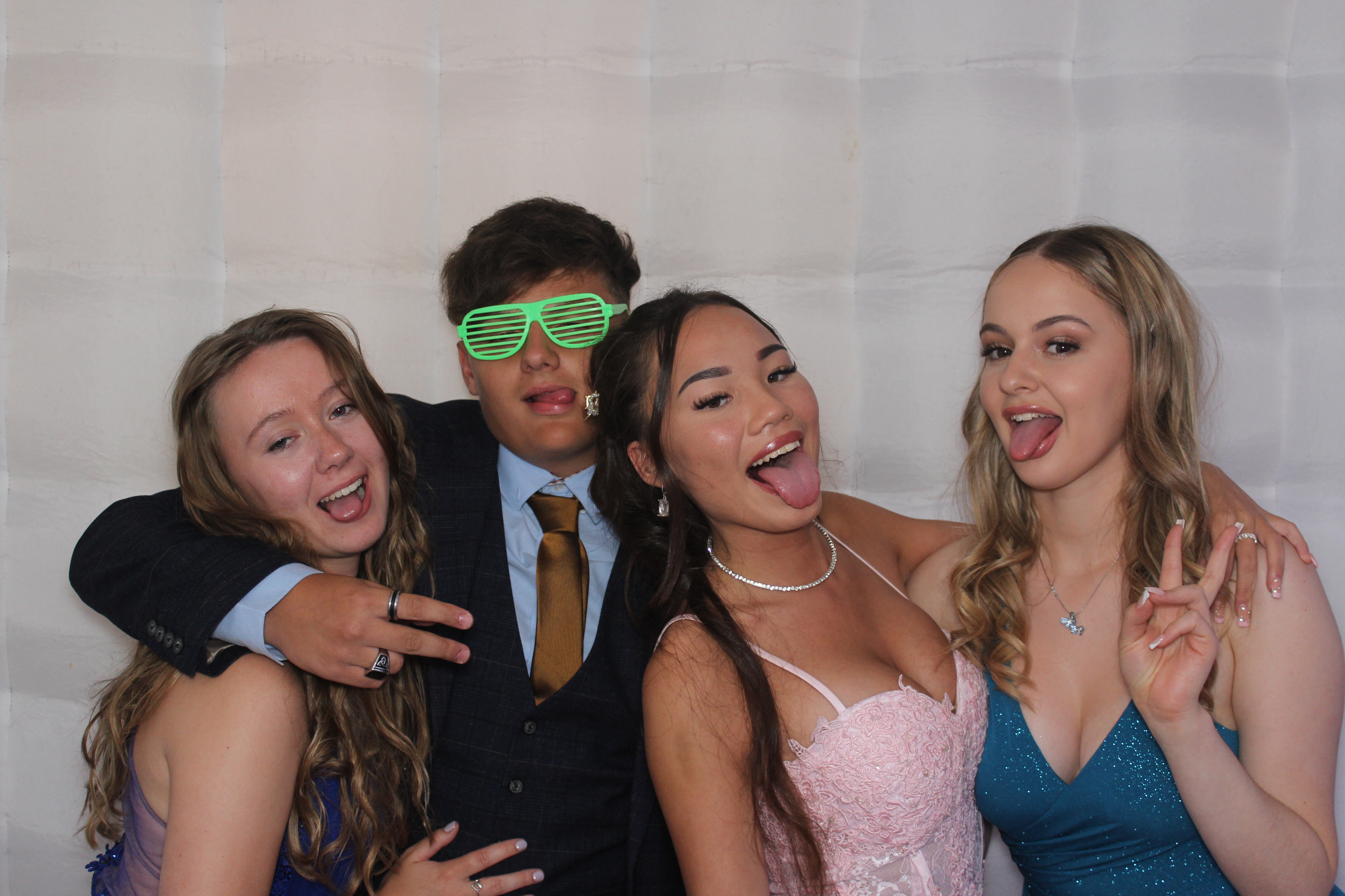 Mayville High School Prom 2022 | View more photos from the event at gallery.funbooth.uk.com/u/FunboothLTD1/Mayville-High-School-Prom-2022