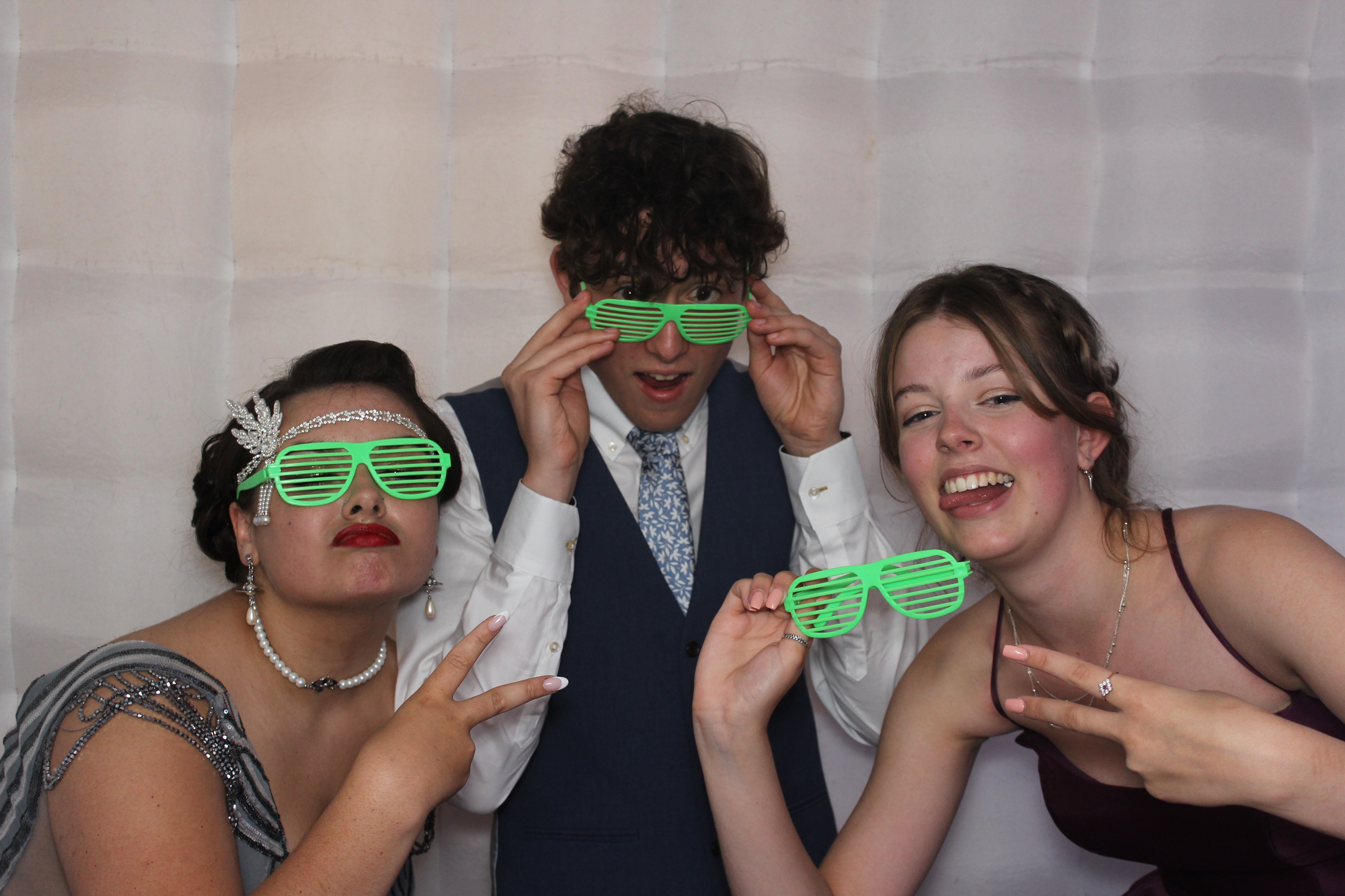 Mayville High School Prom 2022 | View more photos from the event at gallery.funbooth.uk.com/u/FunboothLTD1/Mayville-High-School-Prom-2022