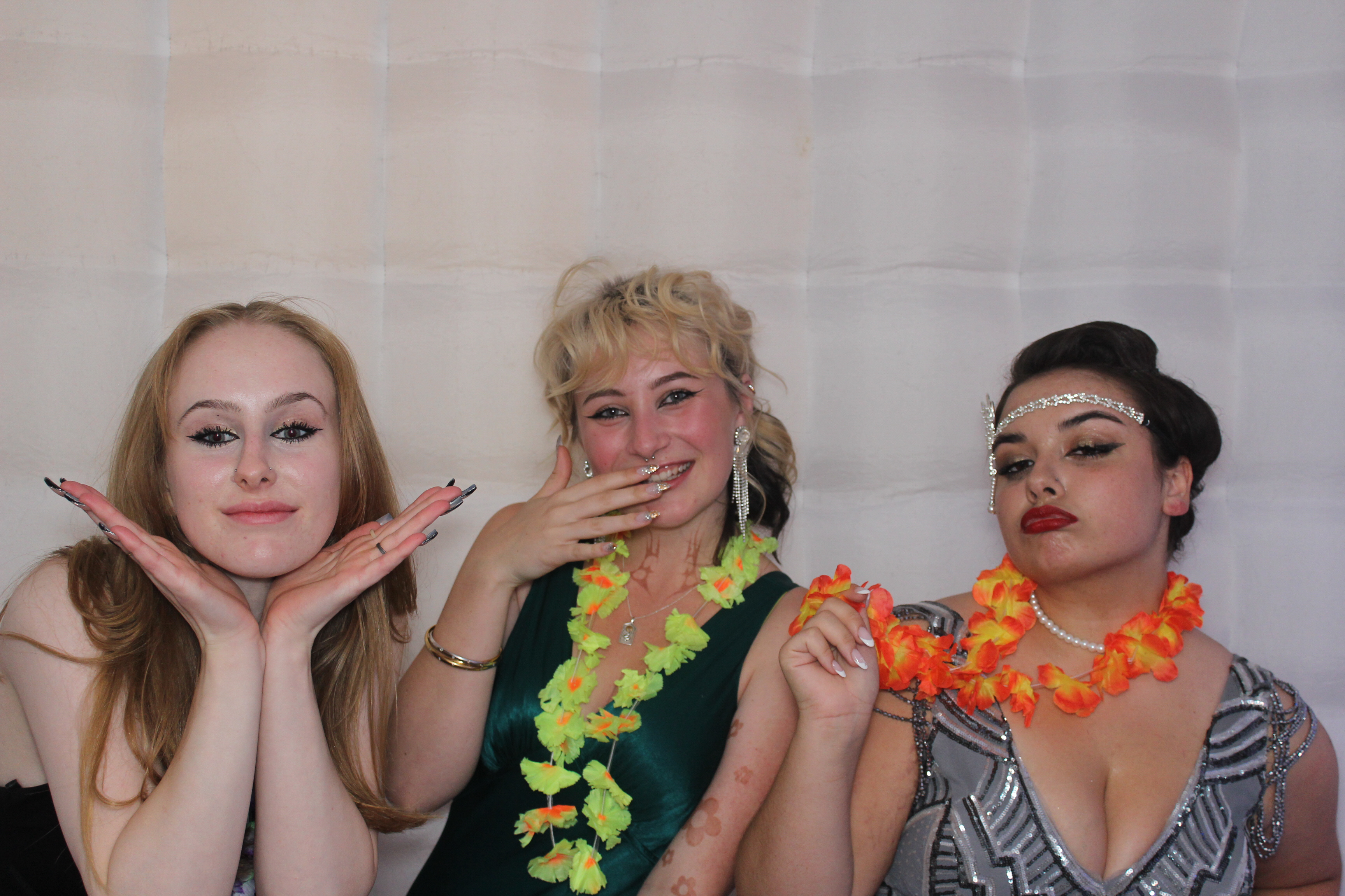 Mayville High School Prom 2022 | View more photos from the event at gallery.funbooth.uk.com/u/FunboothLTD1/Mayville-High-School-Prom-2022