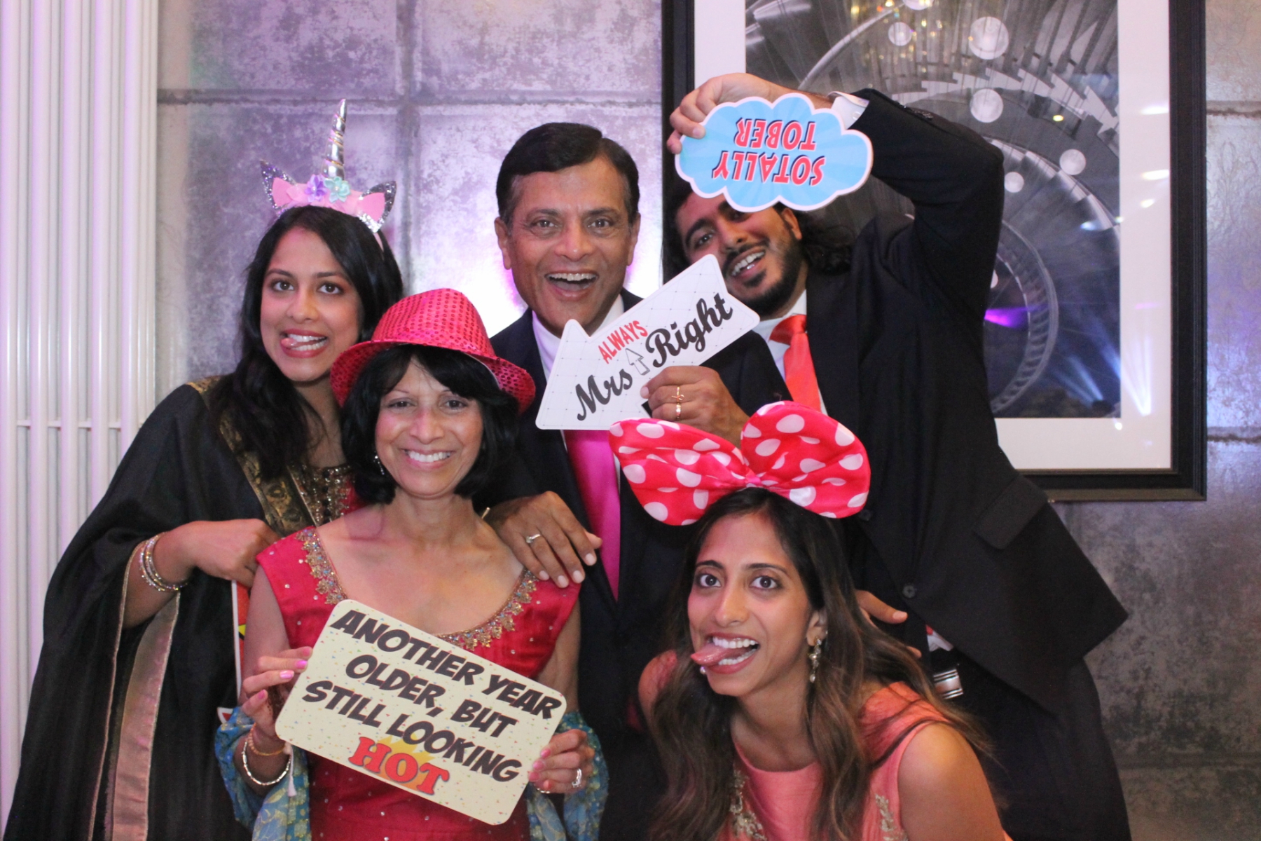 Mehul & Roshni | View more photos from the event at gallery.funbooth.uk.com/u/FunboothLTD1/Mehul-Roshni