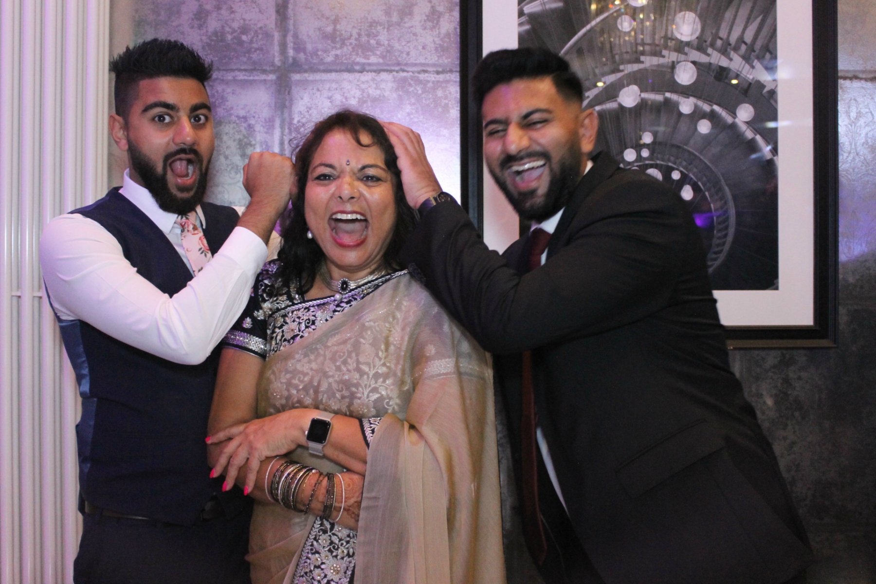 Mehul & Roshni | View more photos from the event at gallery.funbooth.uk.com/u/FunboothLTD1/Mehul-Roshni