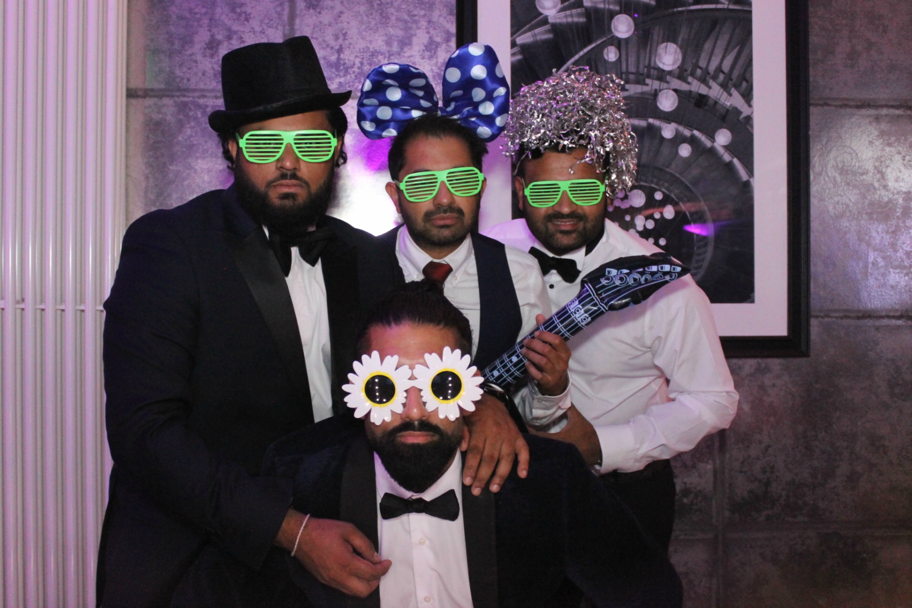 Mehul & Roshni | View more photos from the event at gallery.funbooth.uk.com/u/FunboothLTD1/Mehul-Roshni