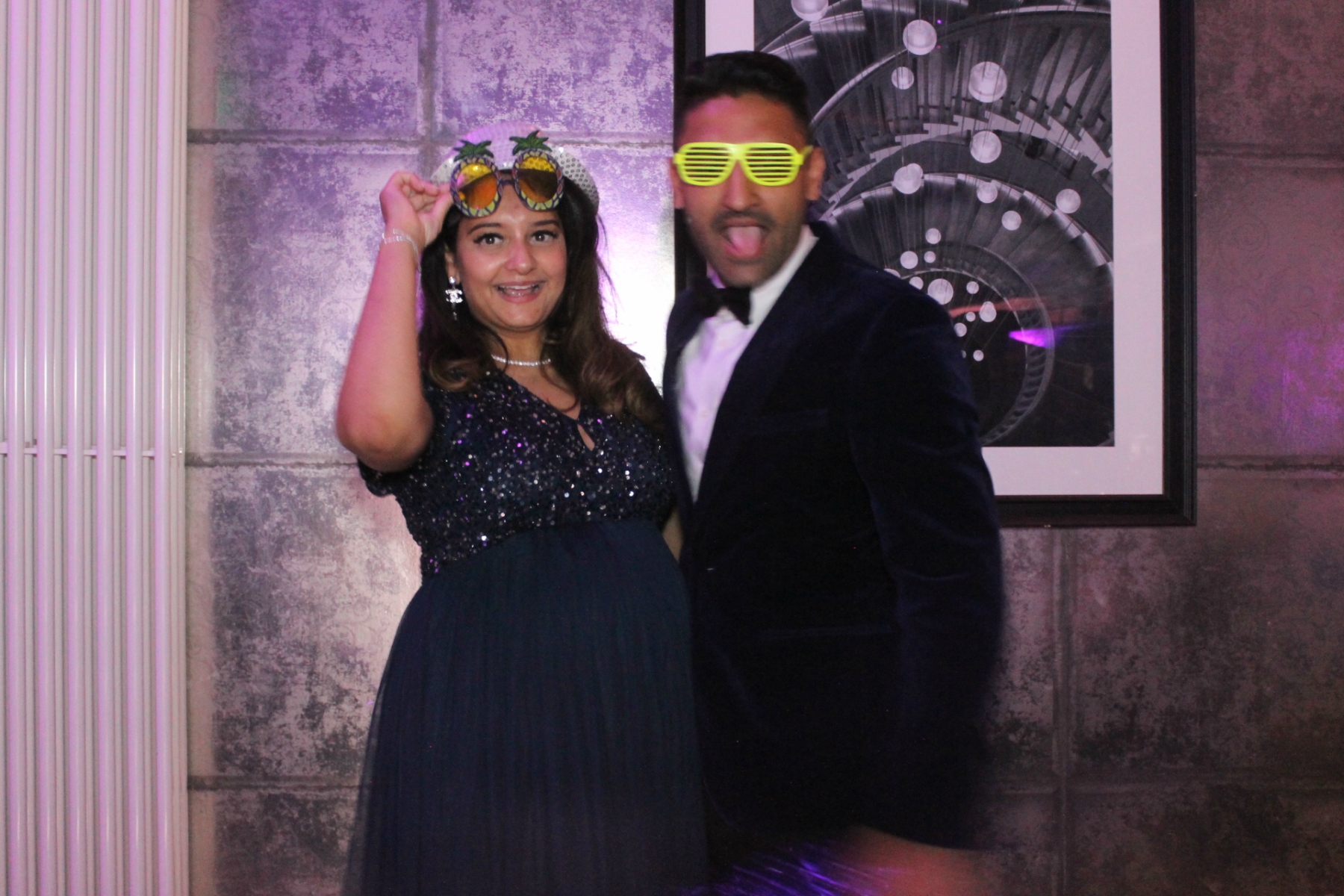 Mehul & Roshni | View more photos from the event at gallery.funbooth.uk.com/u/FunboothLTD1/Mehul-Roshni