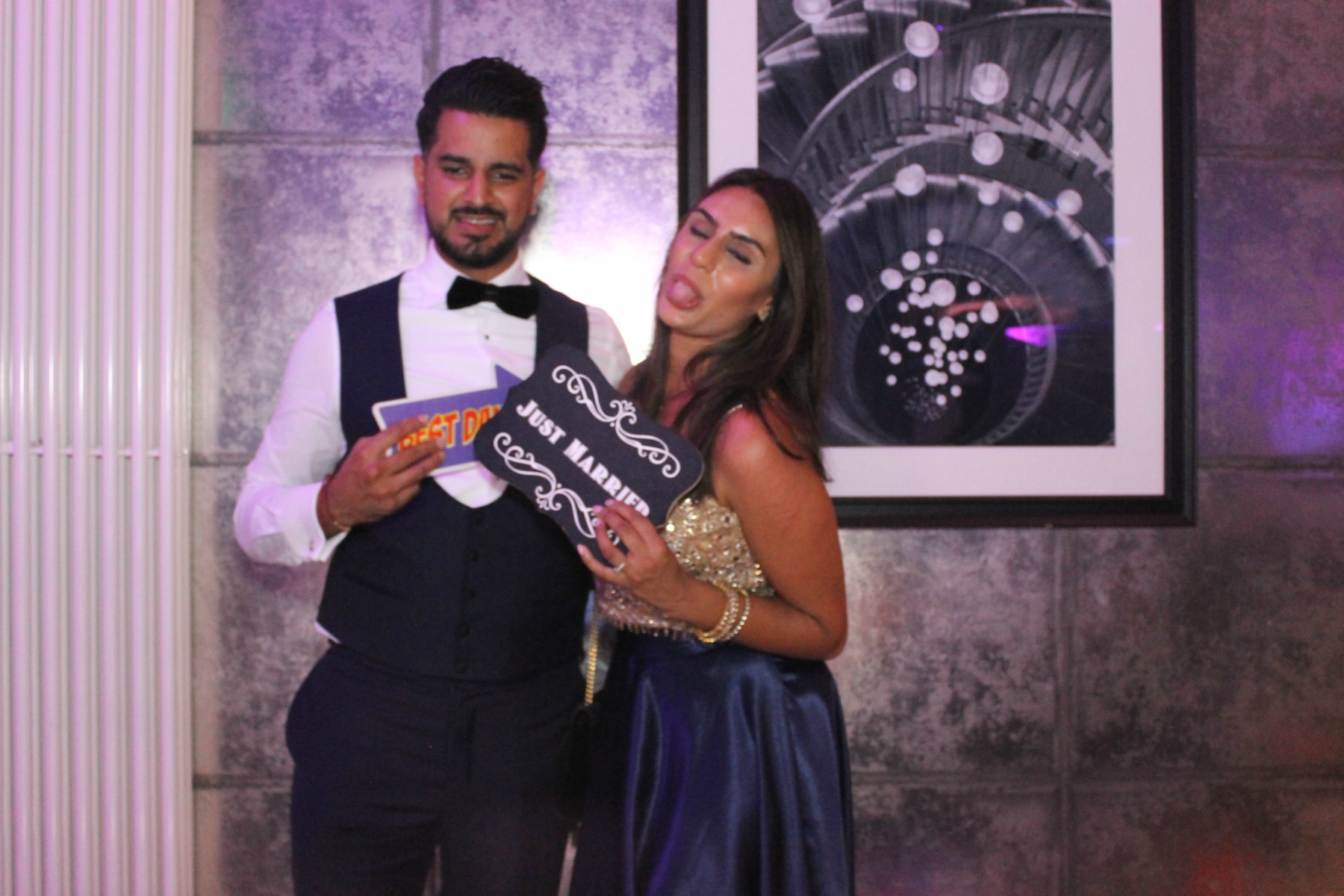 Mehul & Roshni | View more photos from the event at gallery.funbooth.uk.com/u/FunboothLTD1/Mehul-Roshni