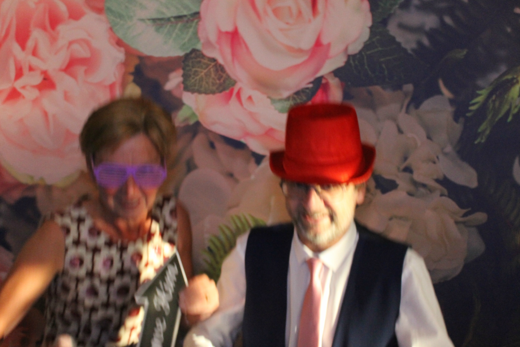 Mr & Mrs Harris  | View more photos from the event at gallery.funbooth.uk.com/u/FunboothLTD1/Mr-Mrs-Harris
