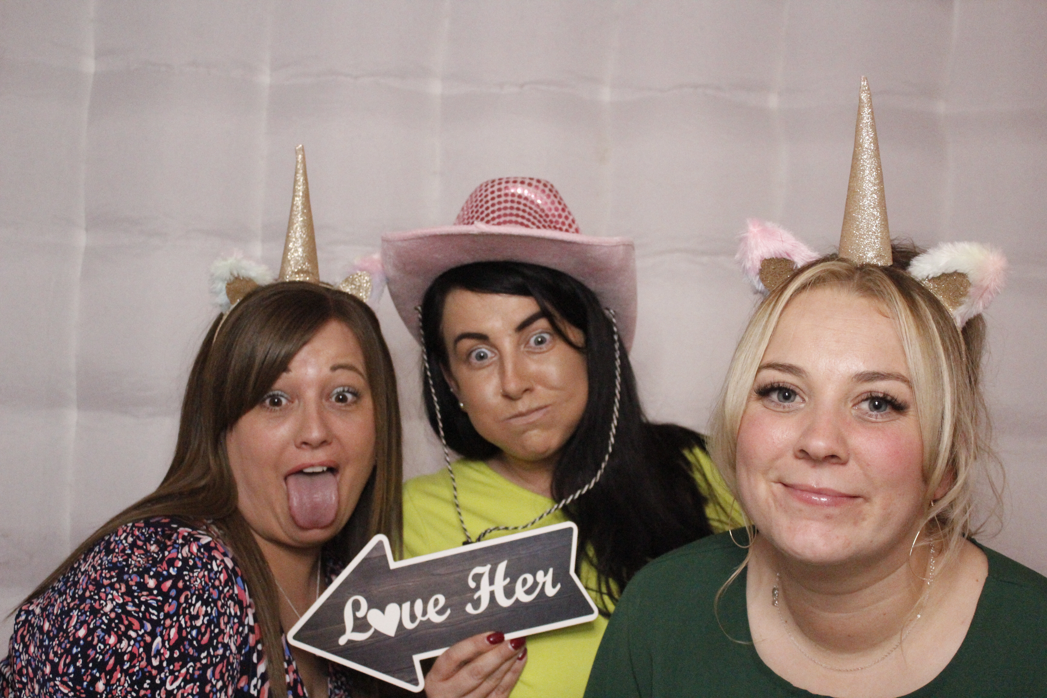 Mr & Mrs Lyons Wedding | View more photos from the event at gallery.funbooth.uk.com/u/FunboothLTD1/Mr-Mrs-Lyons-Wedding