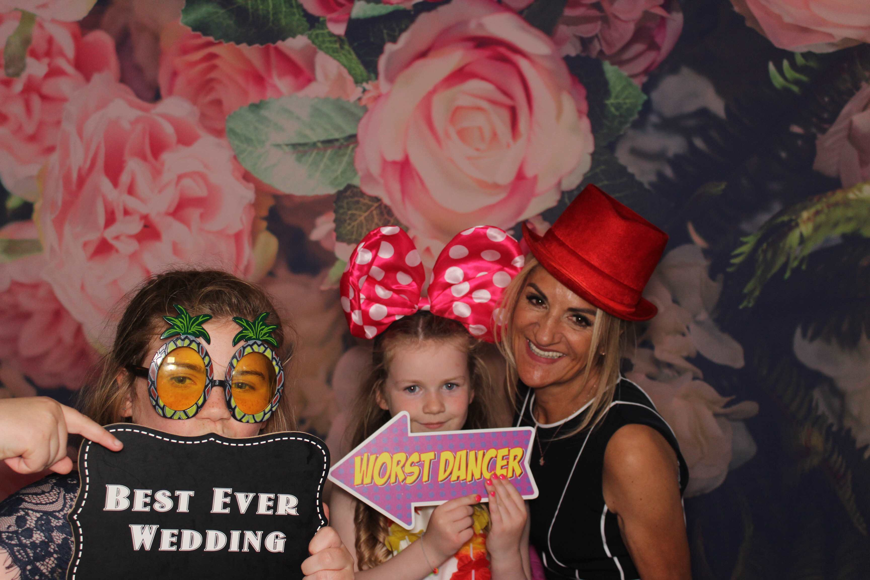 Mr & Mrs Ryles  | View more photos from the event at gallery.funbooth.uk.com/u/FunboothLTD1/Mr-Mrs-Ryles