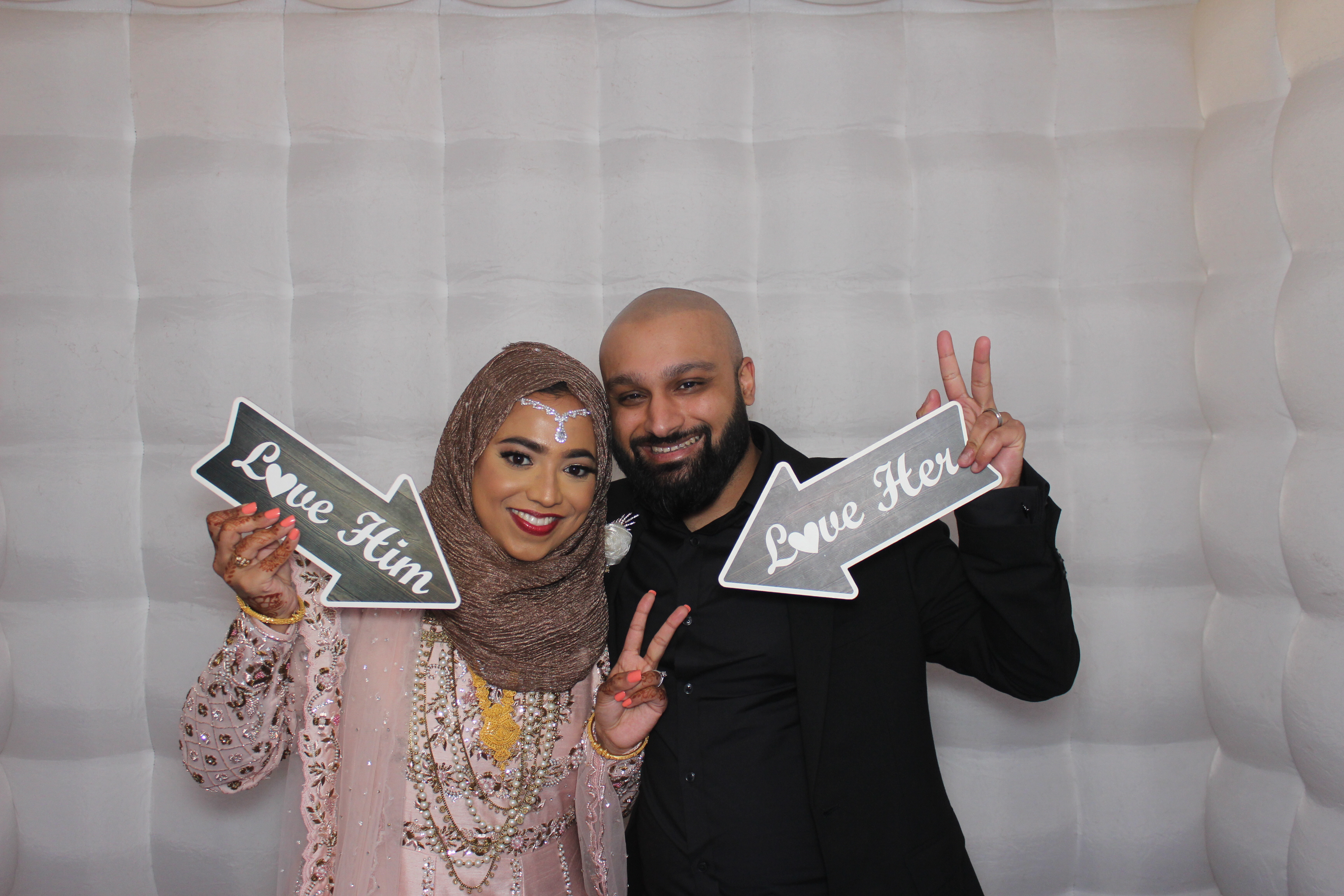 Celebrating Rayhan & Reena's Wedding | View more photos from the event at gallery.funbooth.uk.com/u/FunboothLTD1/Celebrating-Rayhan-Reenas-Wedding