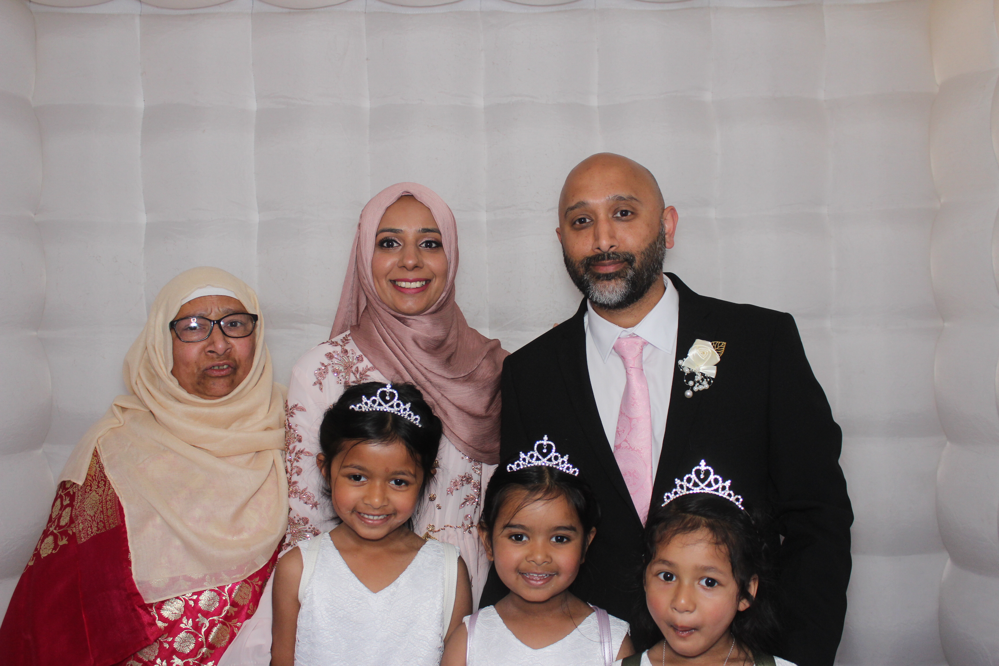 Celebrating Rayhan & Reena's Wedding | View more photos from the event at gallery.funbooth.uk.com/u/FunboothLTD1/Celebrating-Rayhan-Reenas-Wedding